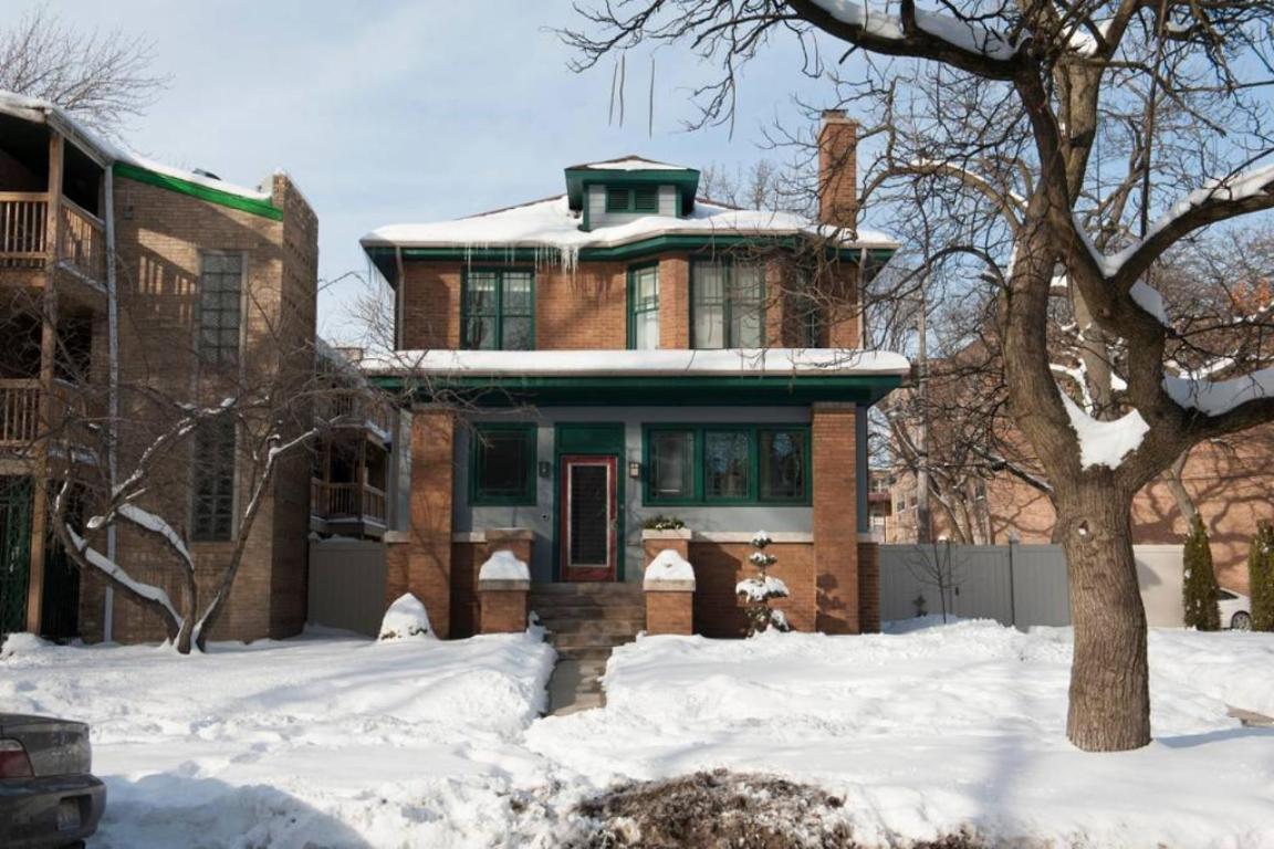 The Greenleaf House Bed & Breakfast Chicago