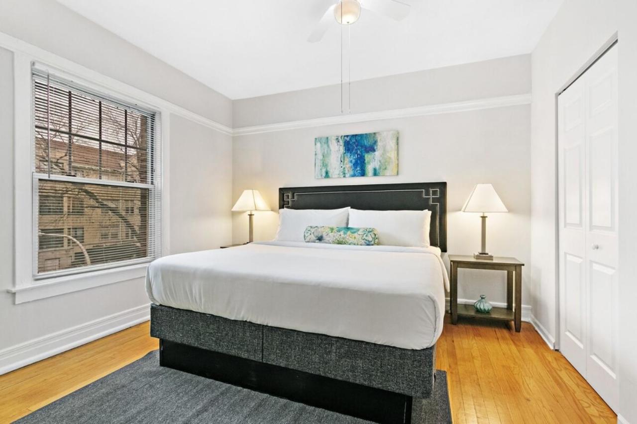 Roomy 3br Apt Near Beach, Park & Loyola - Lunt 2n