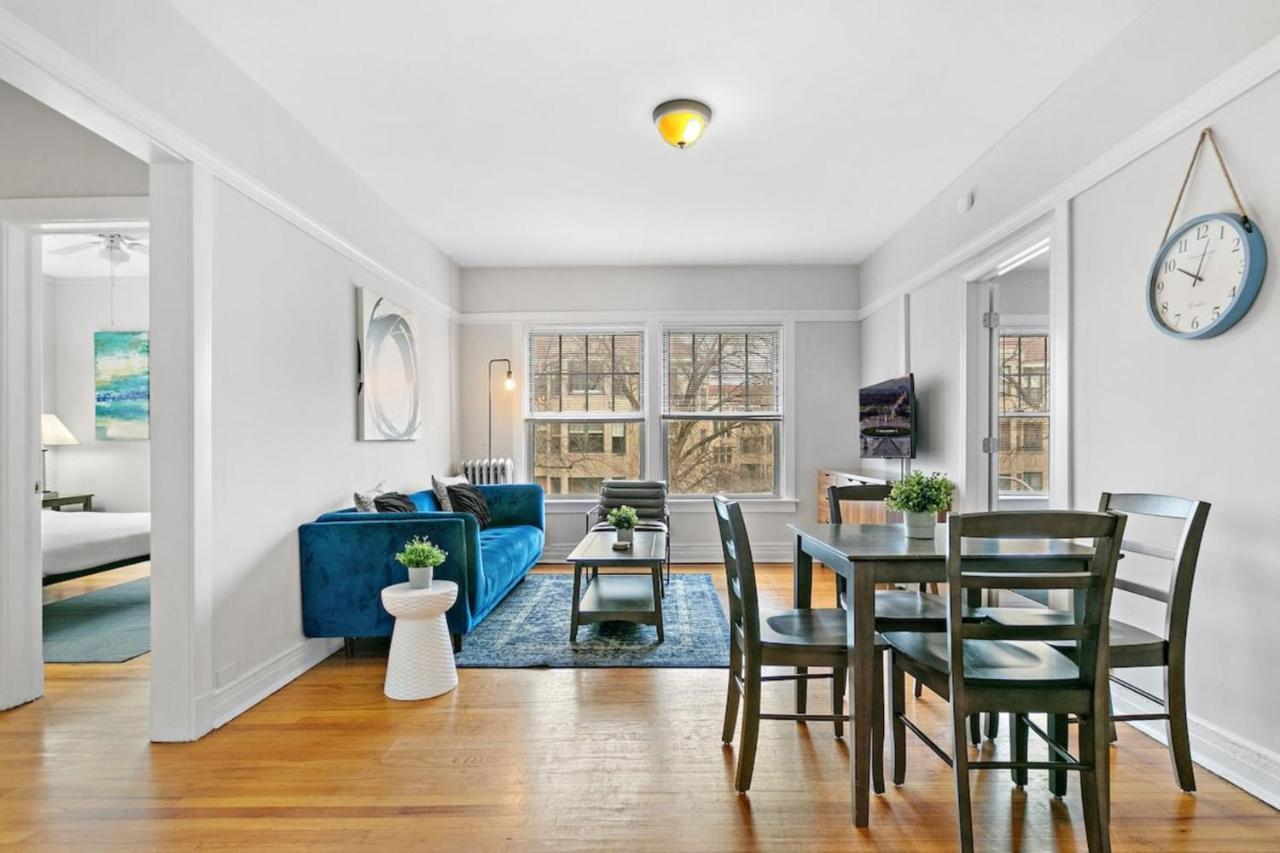 Roomy 3br Apt Near Beach, Park & Loyola - Lunt 2n Apartamento