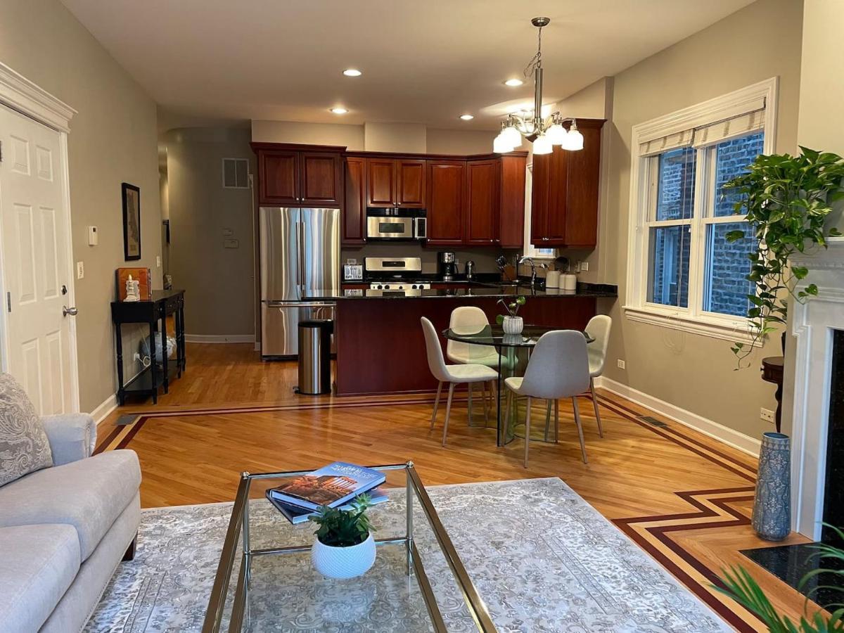 Appartement Amazing 3br 3 Ba In Chicago