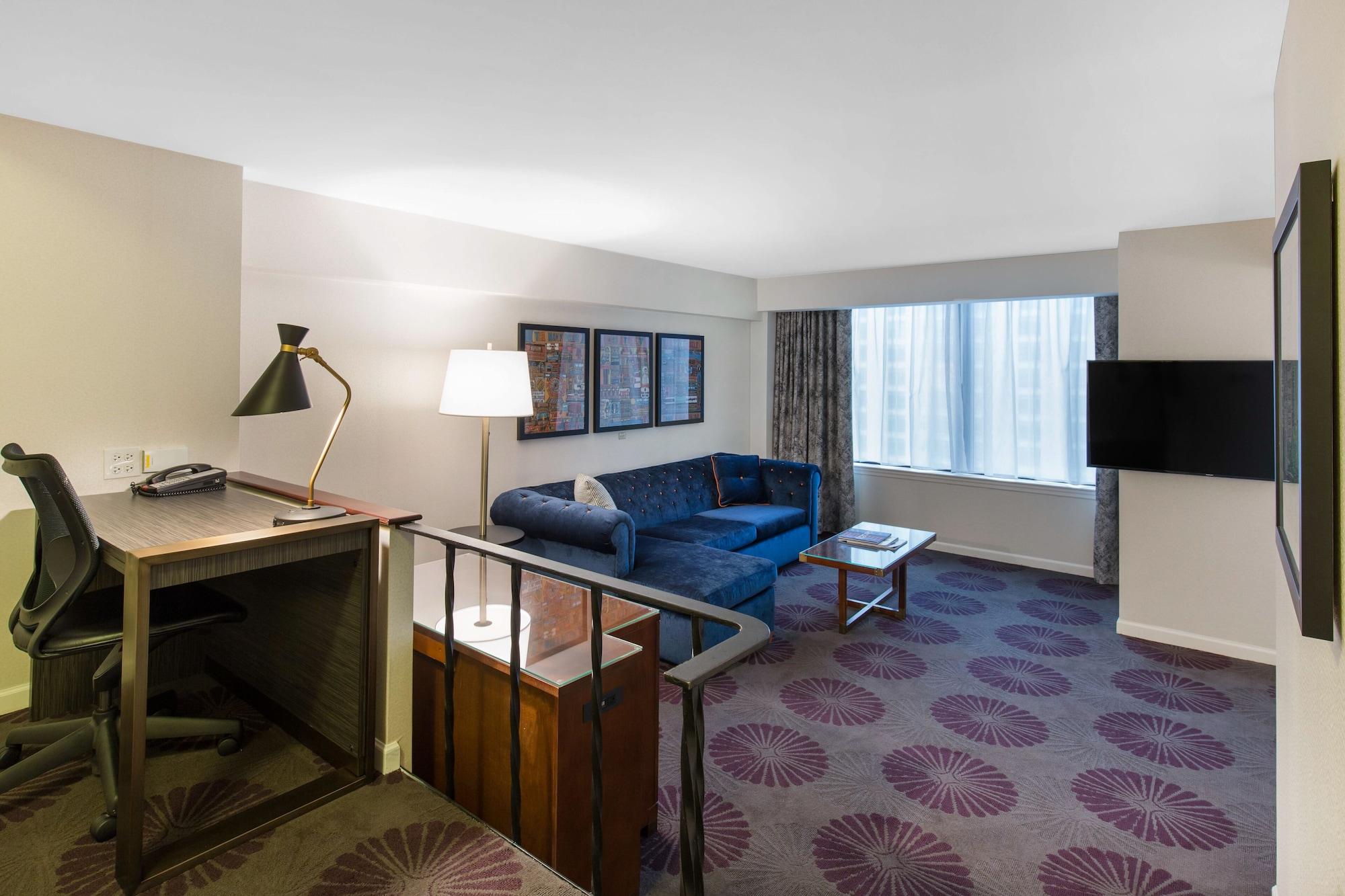The Collection Magnificent Mile 4*