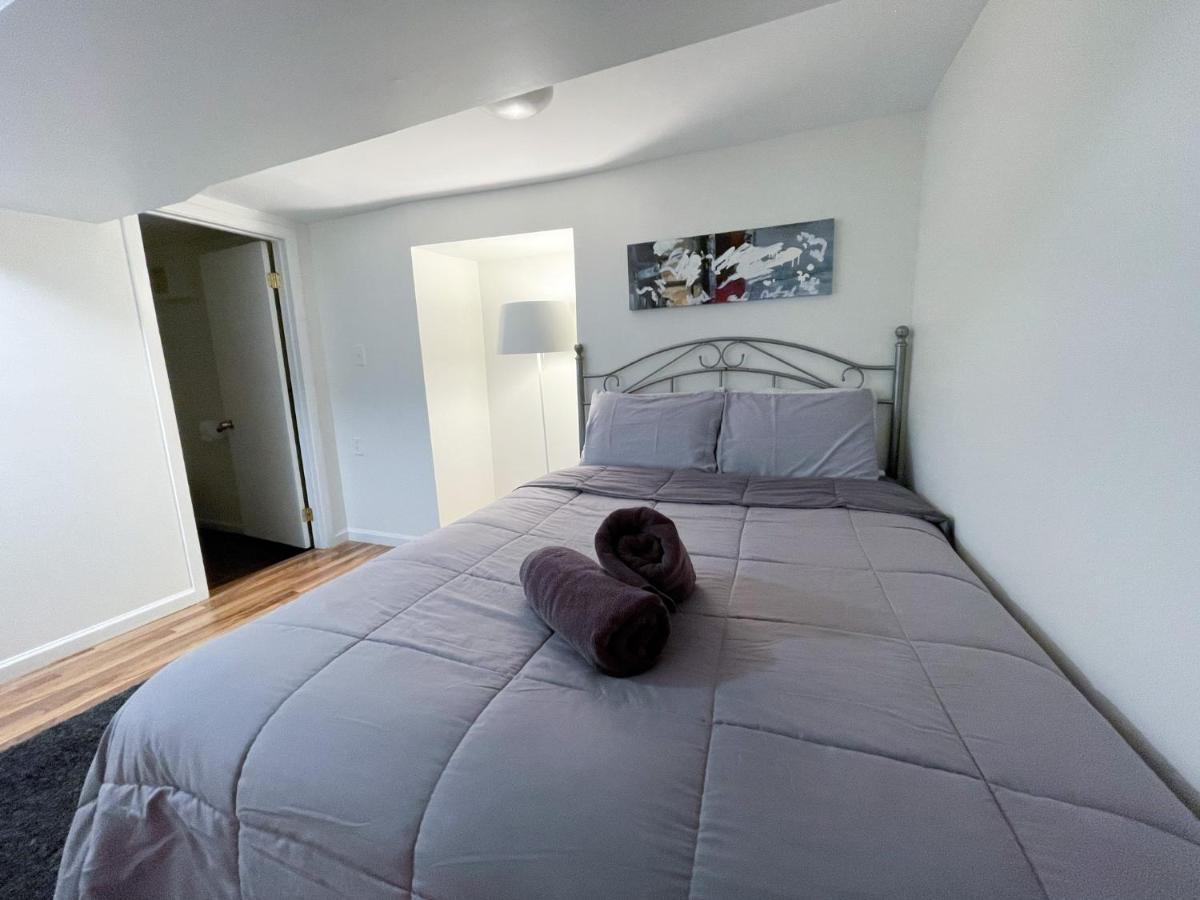 Wrigley Garden Unit *