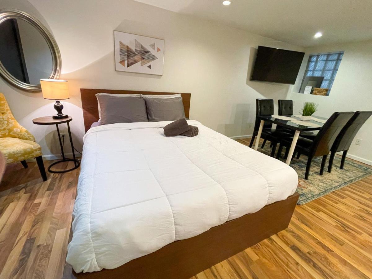 Wrigley Garden Unit *