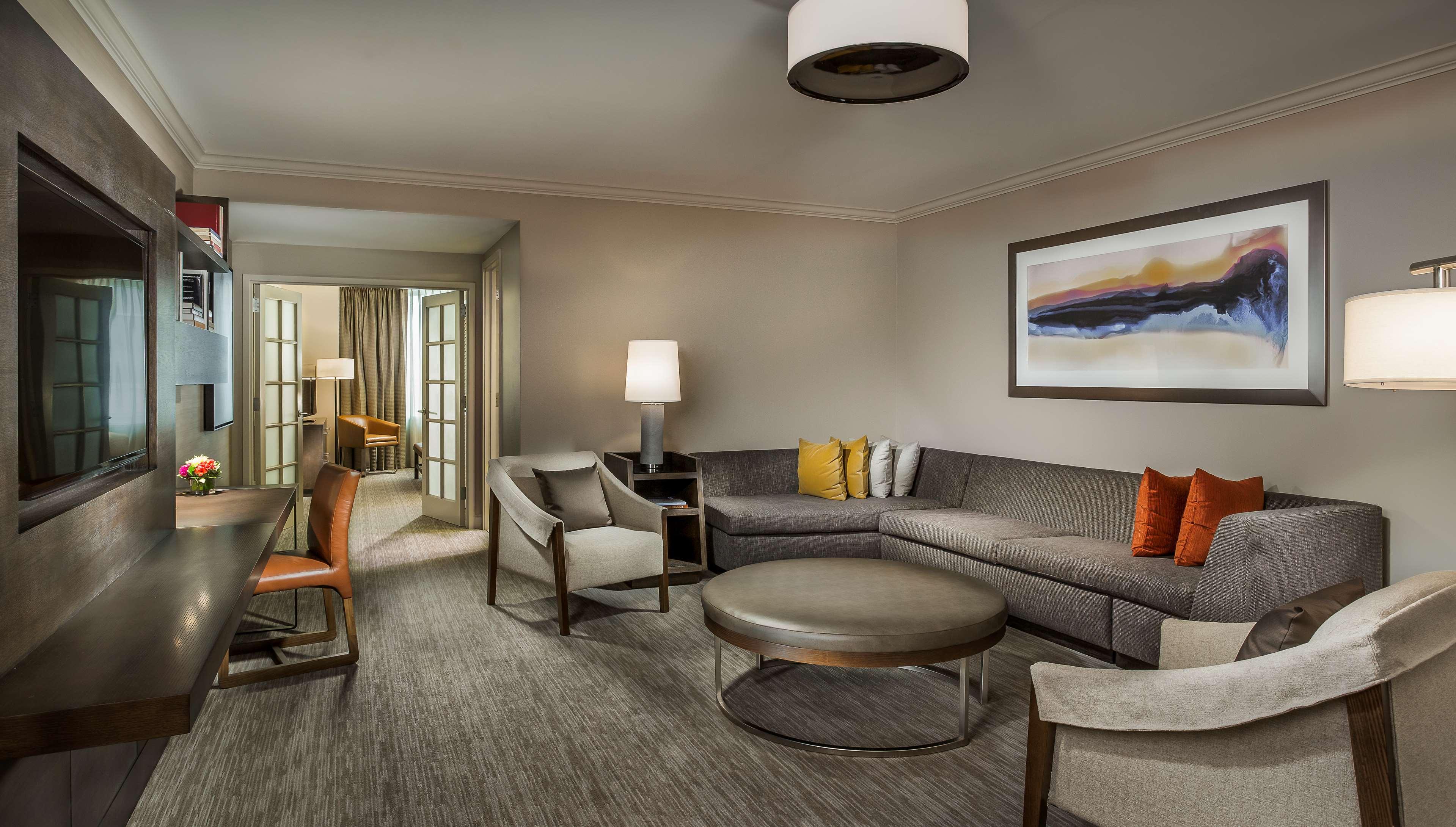 Doubletree By Hilton Magnificent Mile Chicago