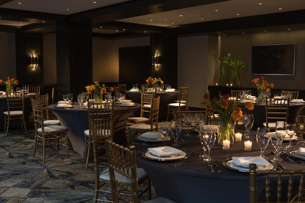 The Allegro Royal Sonesta Loop Hotel 4*