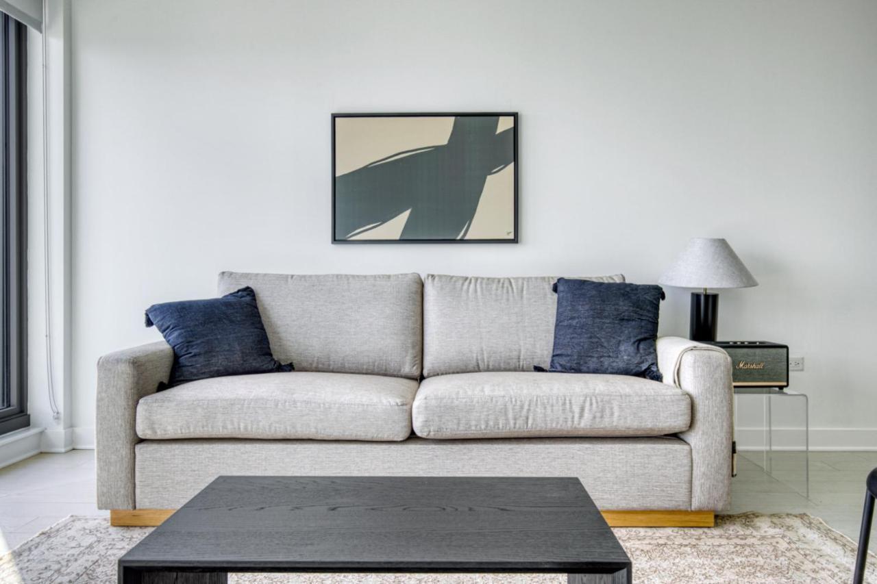 W Loop Studio W Gym Pool Coworking Nr Uic Chi-433 *
