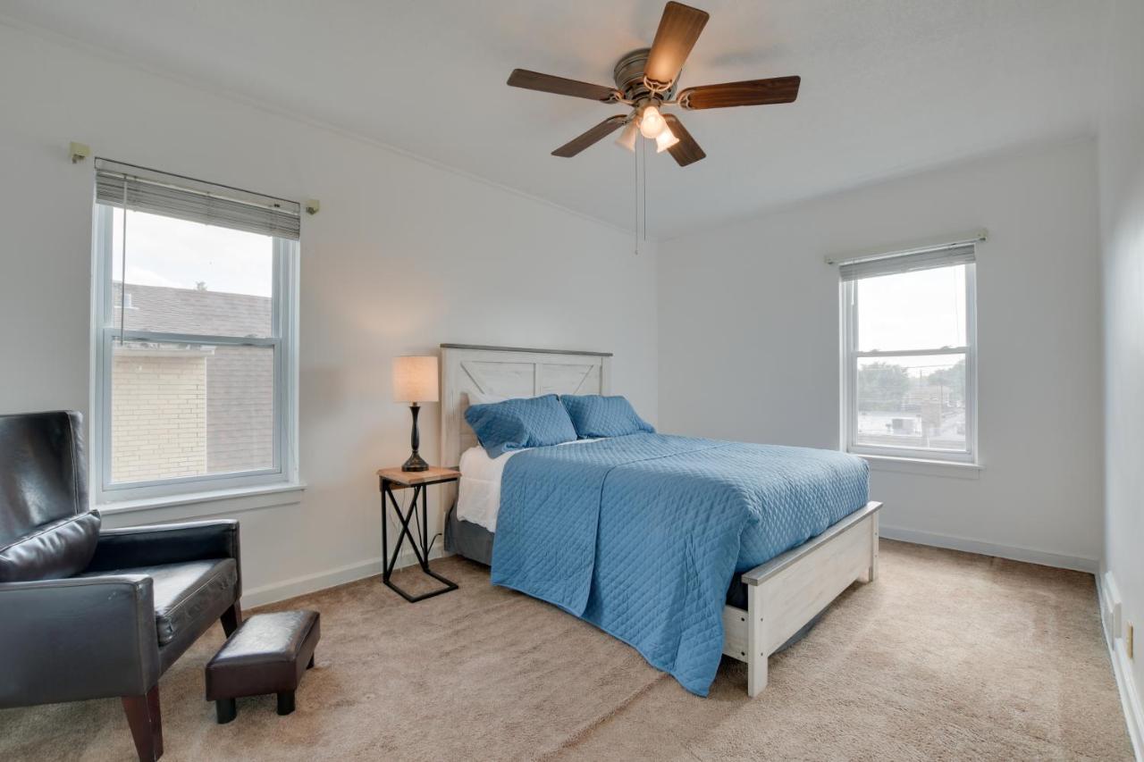 Apartment Chic Getaway With Fireplace! *