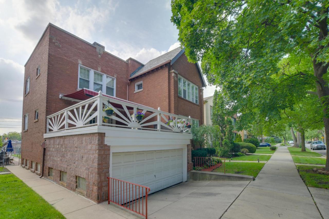 Chic Getaway With Fireplace! *