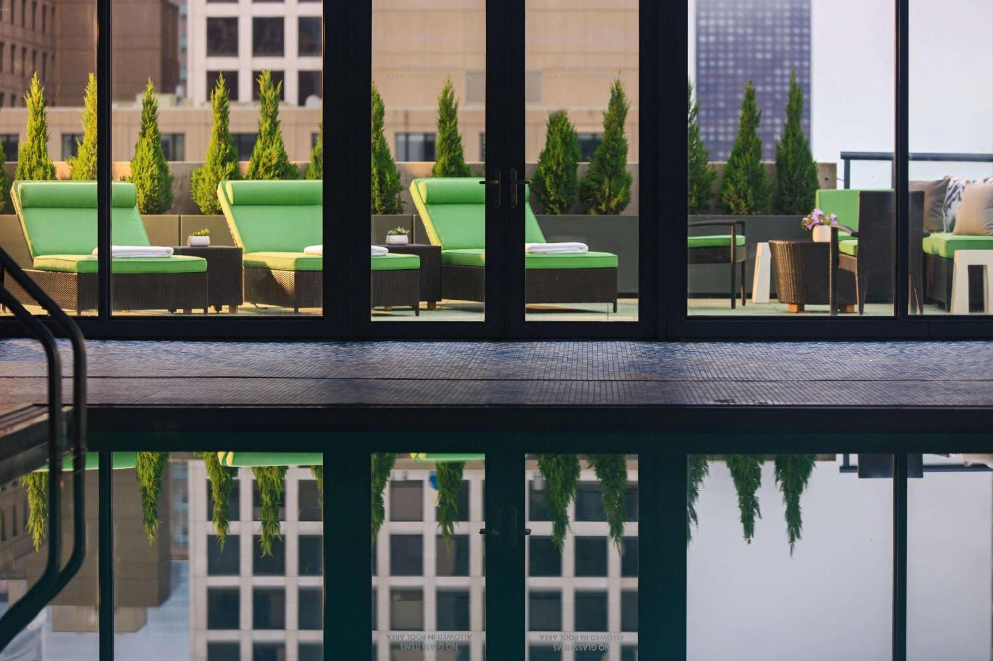 The Royal Sonesta River North 4*