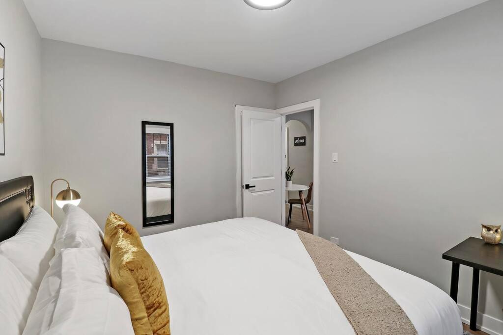 Elegant 2br - Montrose 1a Apartamento Chicago