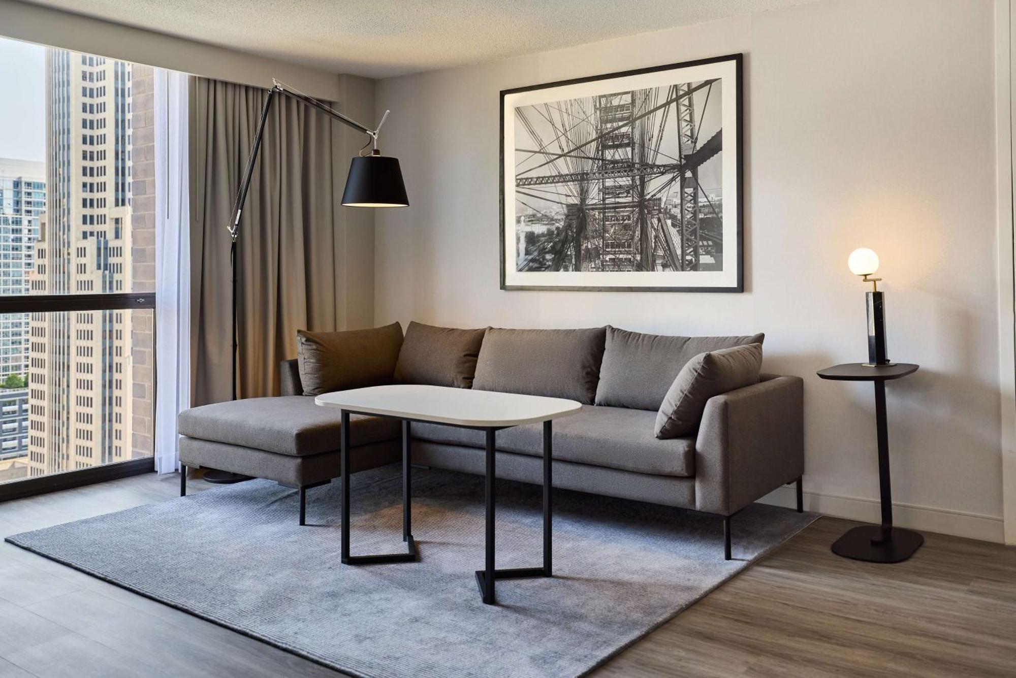 Hyatt Regency Hotel 4*