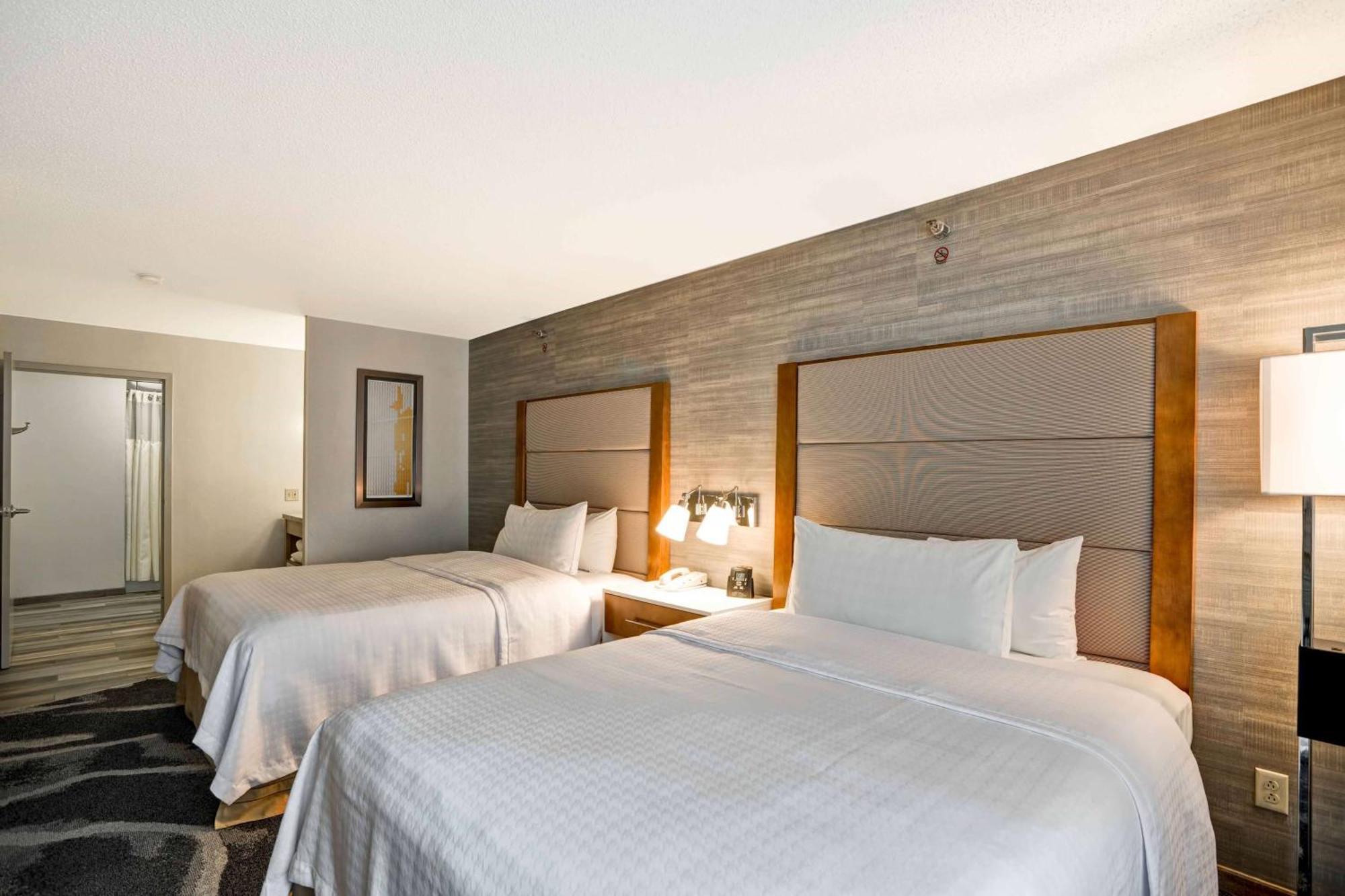 Homewood By Hilton Chicago-downtown 3*