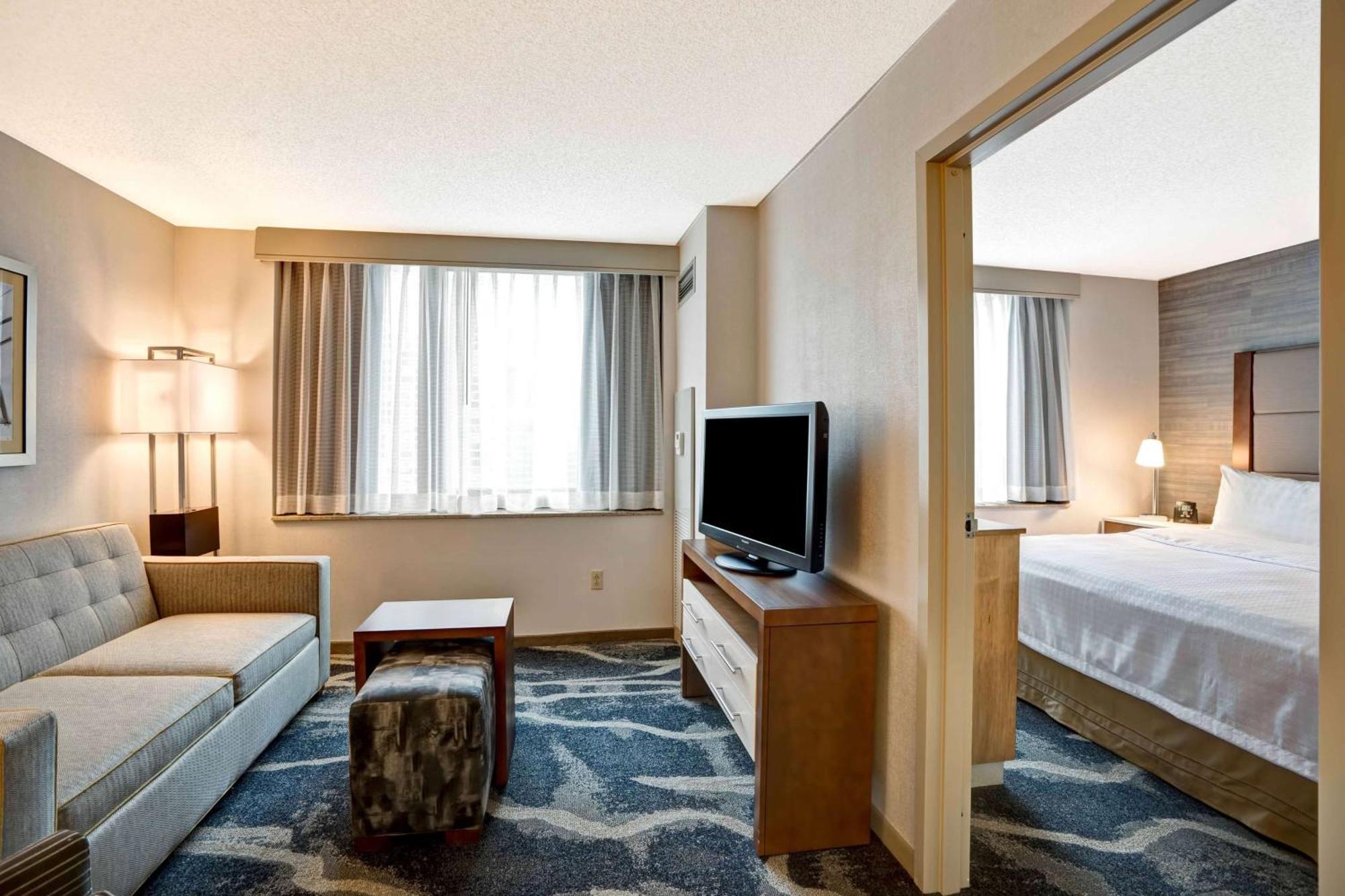 Homewood By Hilton Chicago-downtown 3*