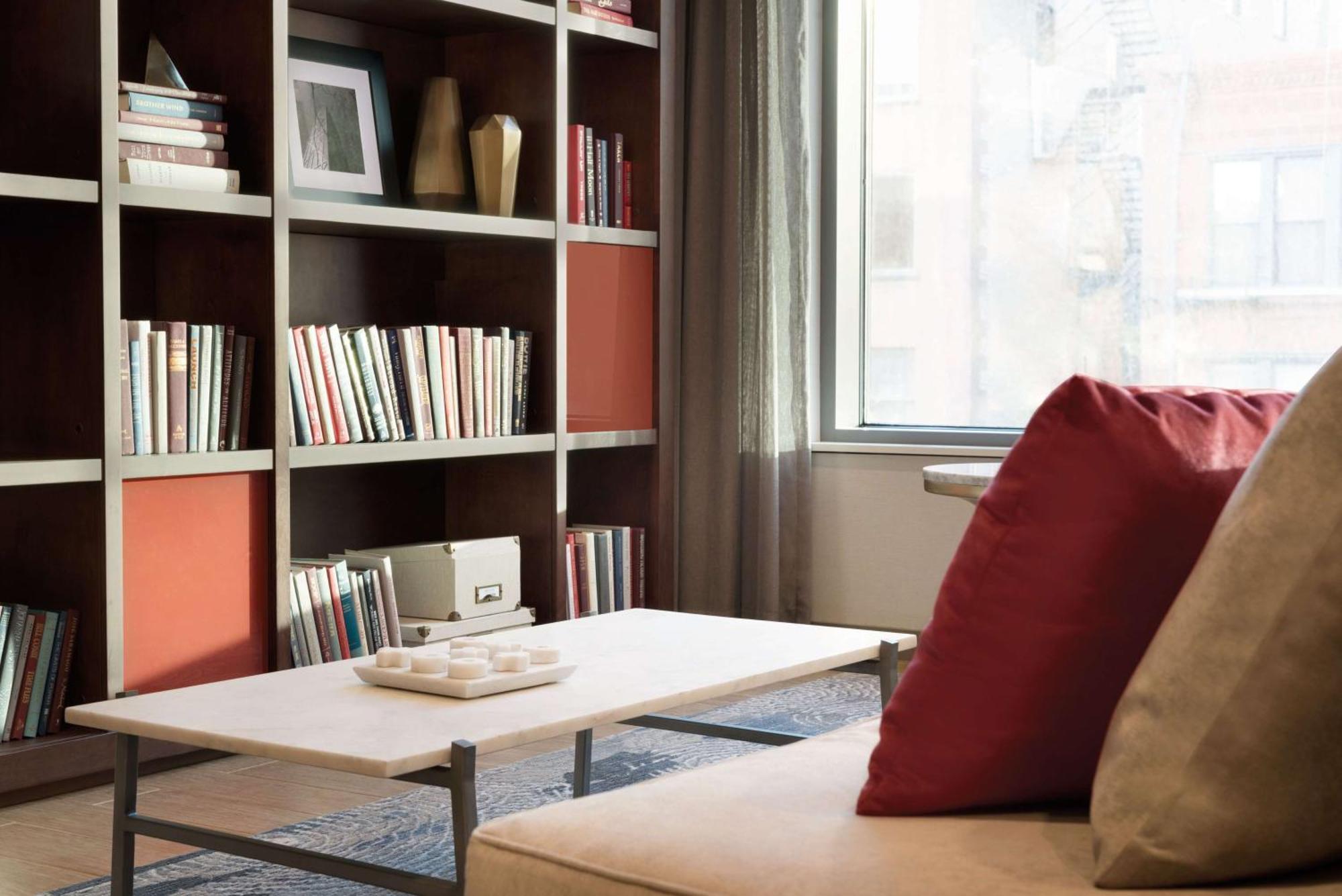 Hampton Inn Chicago West Loop Fulton Market Area Hotel 3*