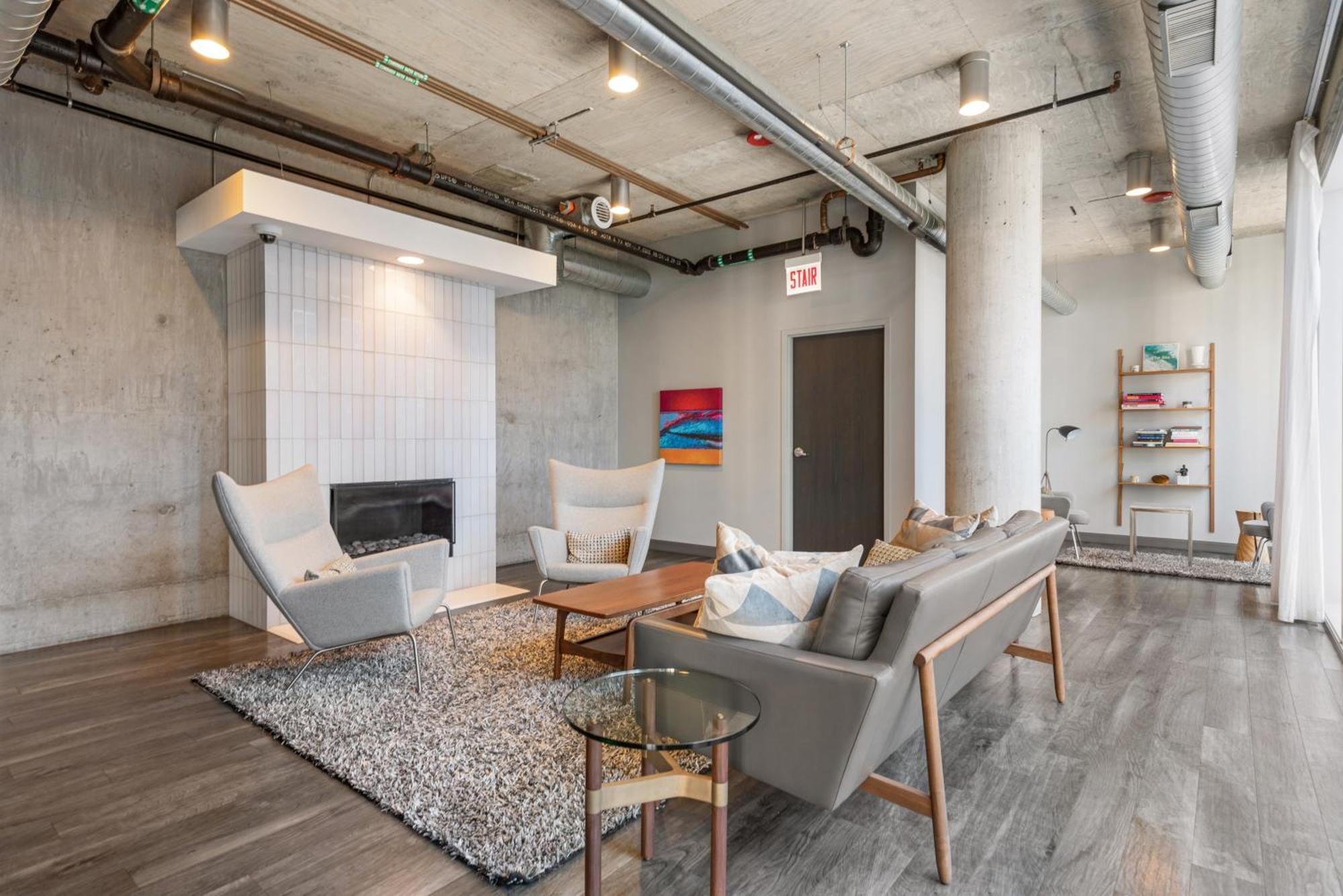 Linea Luxury Living With Indoor Pool And Rooftop Views In The Loop Apartment *