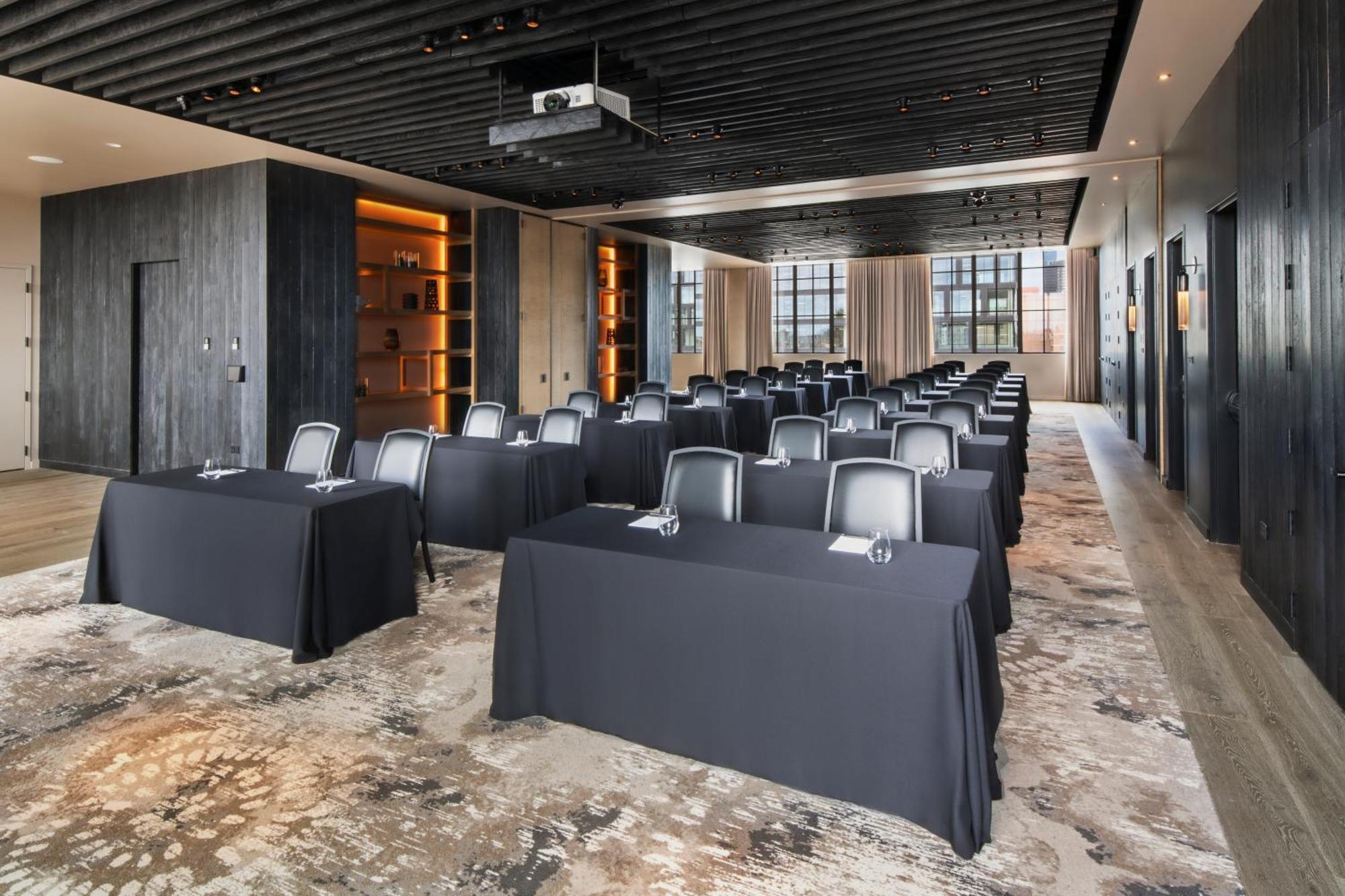 Nobu Hotel 5*