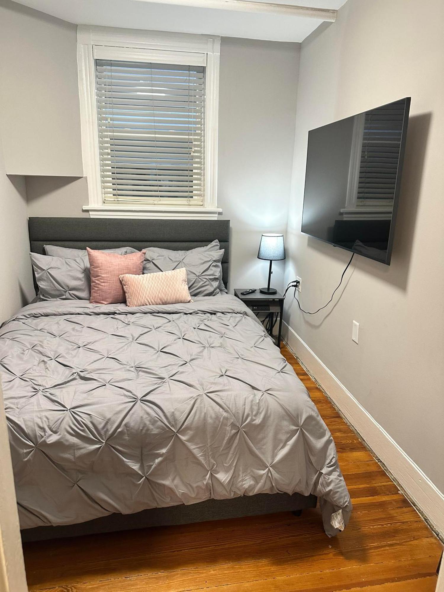 The Lyons' Lair Apartamento