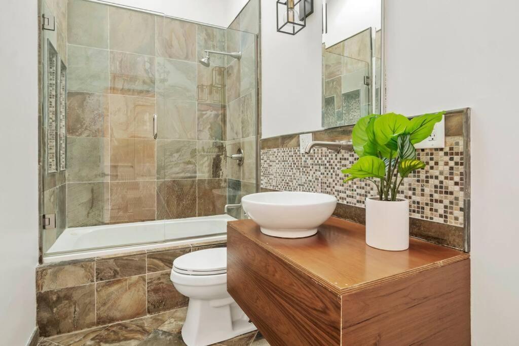 Holiday home Roscoe Village Family Hideaway *