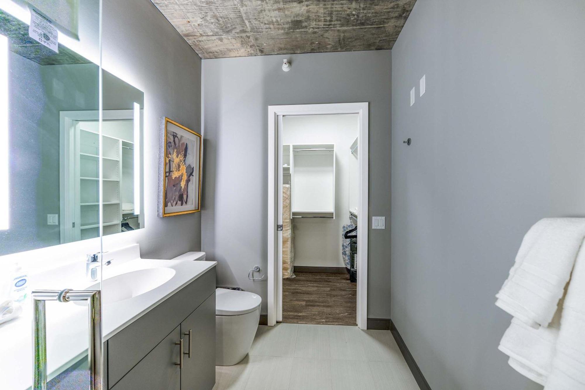 New Sleek 2br - Perfect Blend Of Comfort & Style In Appartement Chicago