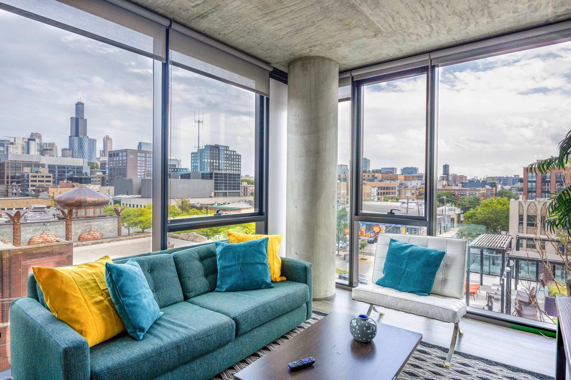 New Sleek 2br - Perfect Blend Of Comfort & Style In Appartement