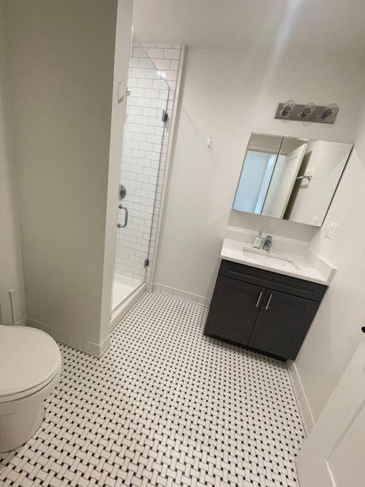 Luxurious 4 Bedroom Retreat In The Heart Of Chicago's Vibrant Downtown Apartamento *