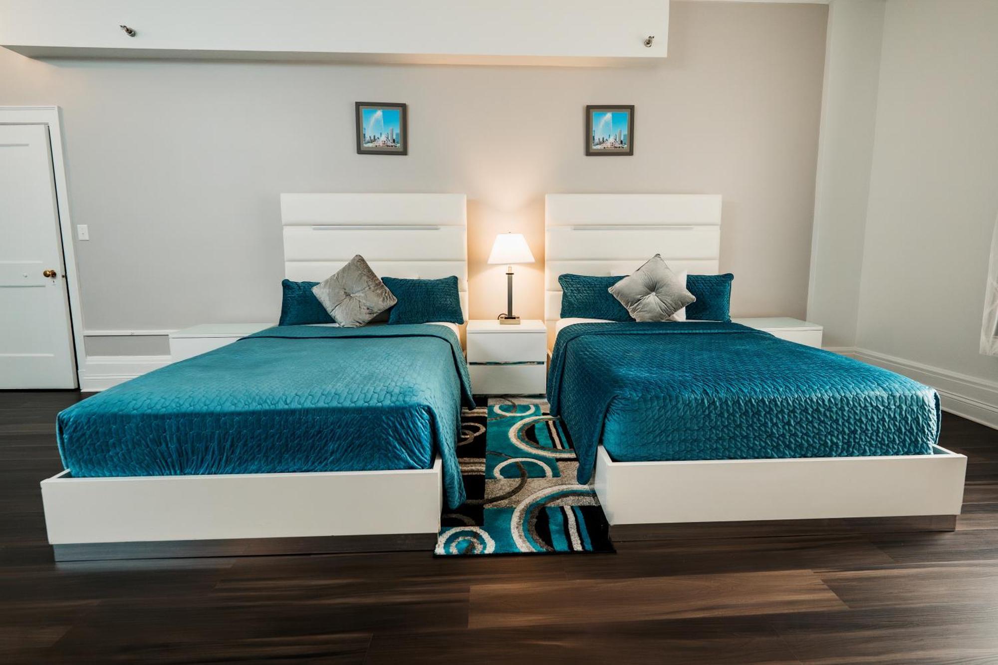 Congress Plaza Hotel