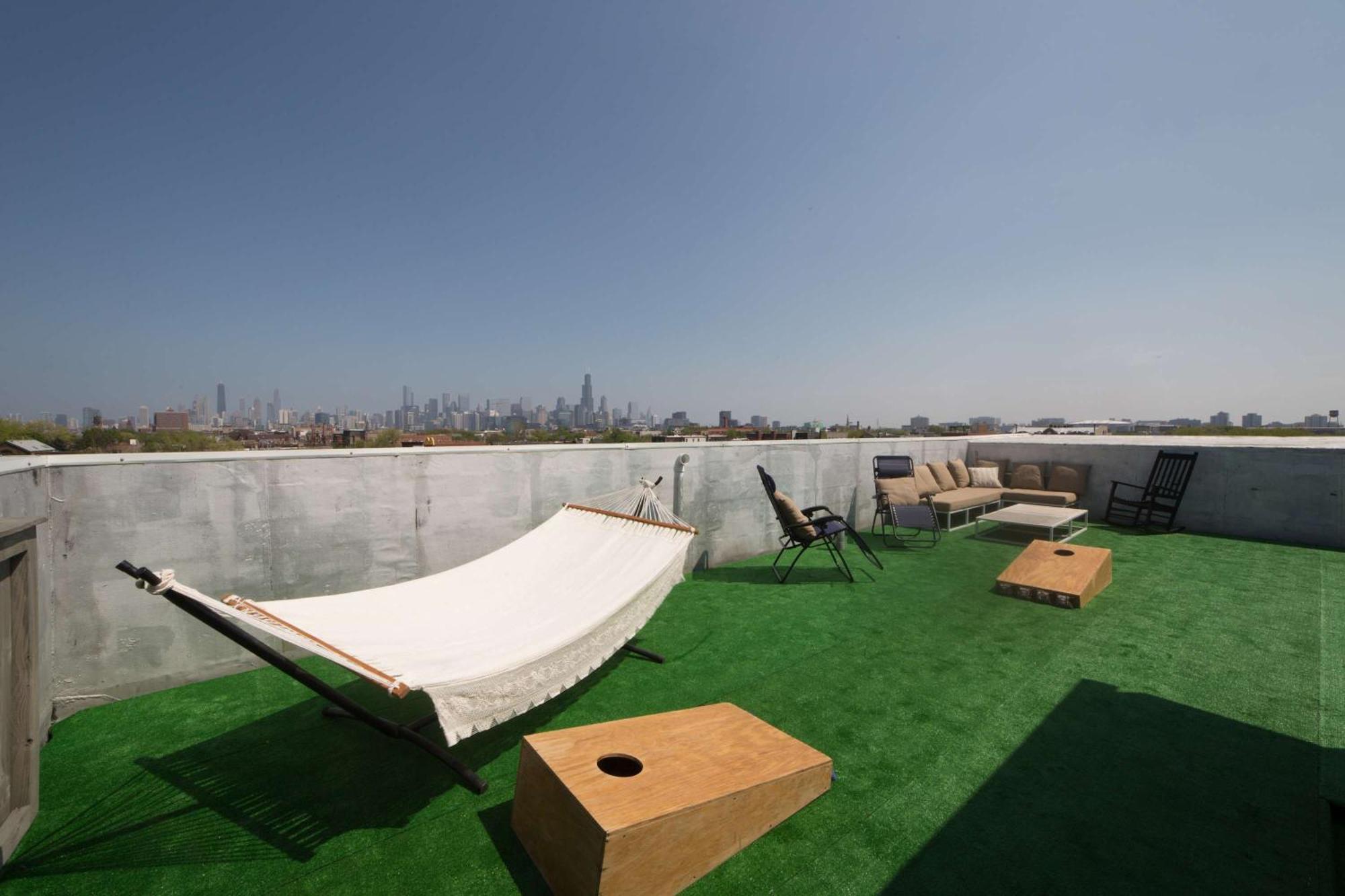 Apartamento Large 4-bedroom Upscale W Rooftop