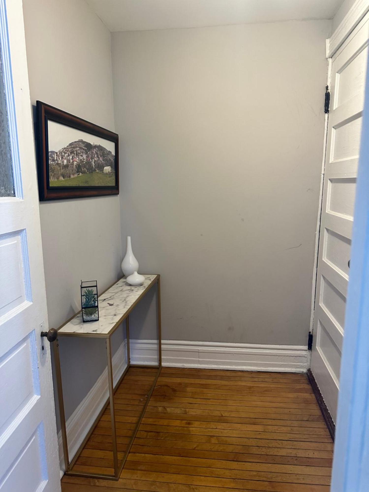 The Lyons' Lair Apartamento