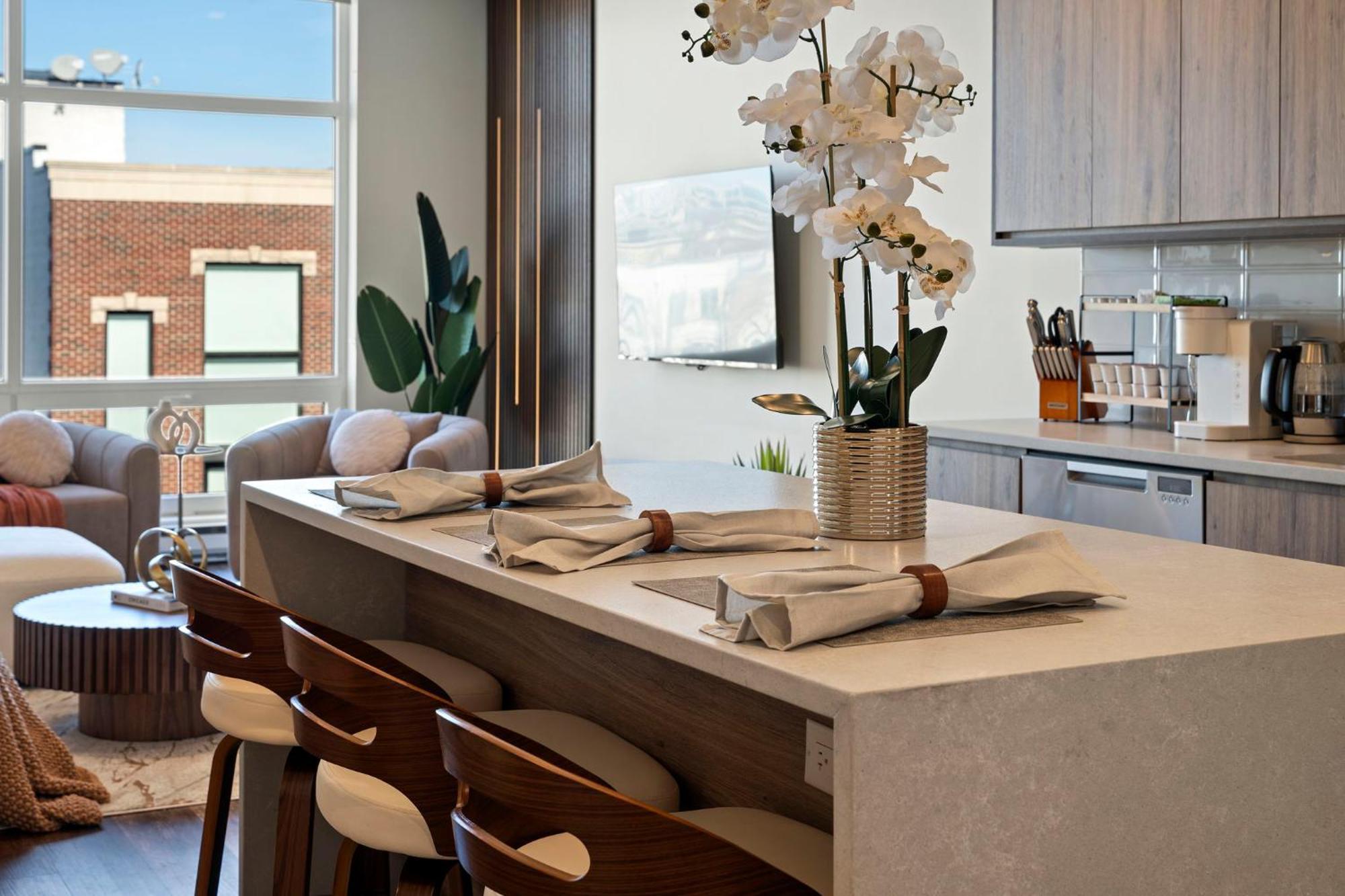 Luxury 2bd-2ba View-gym-rooftop Appartement Chicago