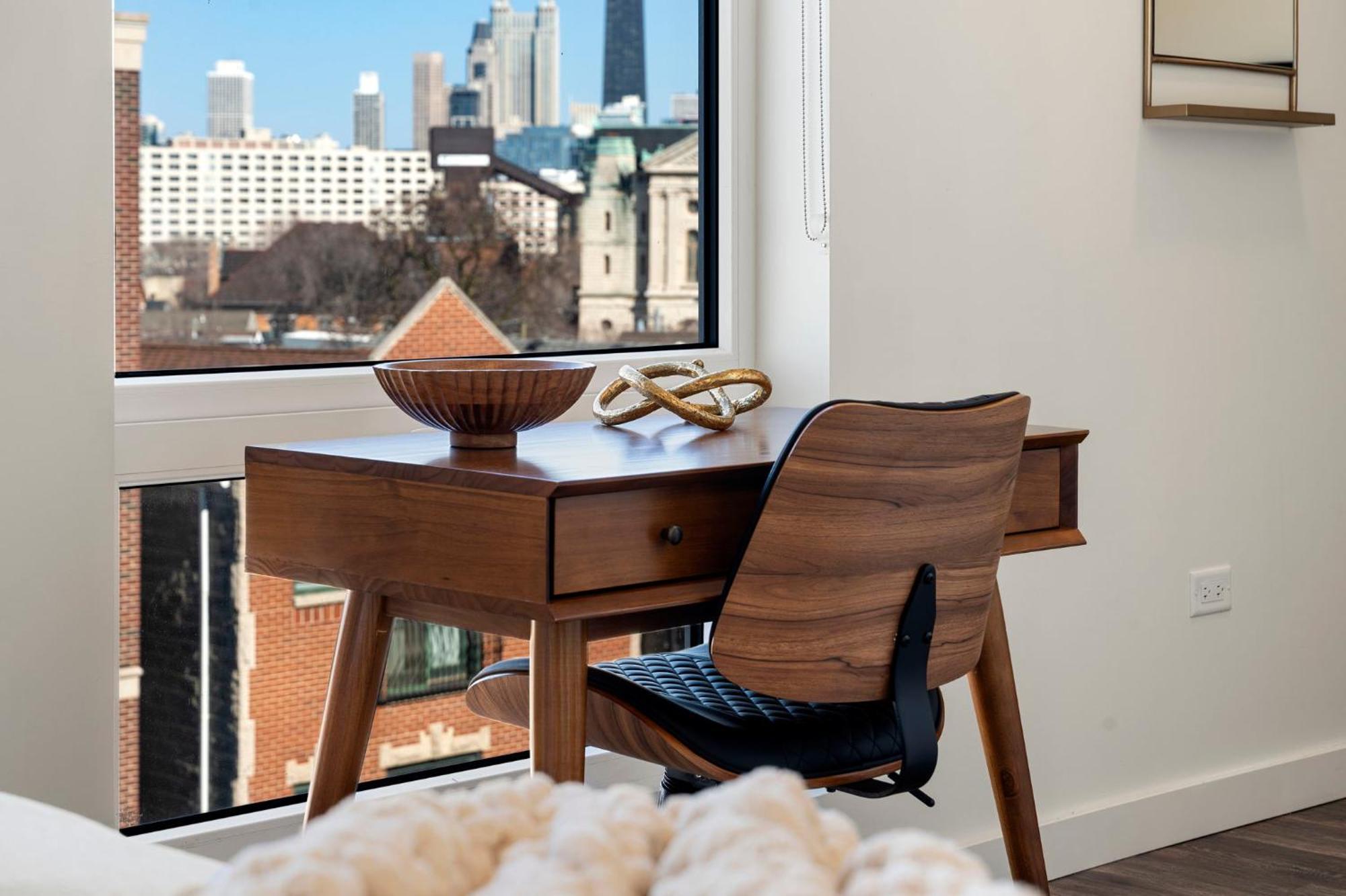 Luxury 2bd-2ba View-gym-rooftop Appartement Chicago