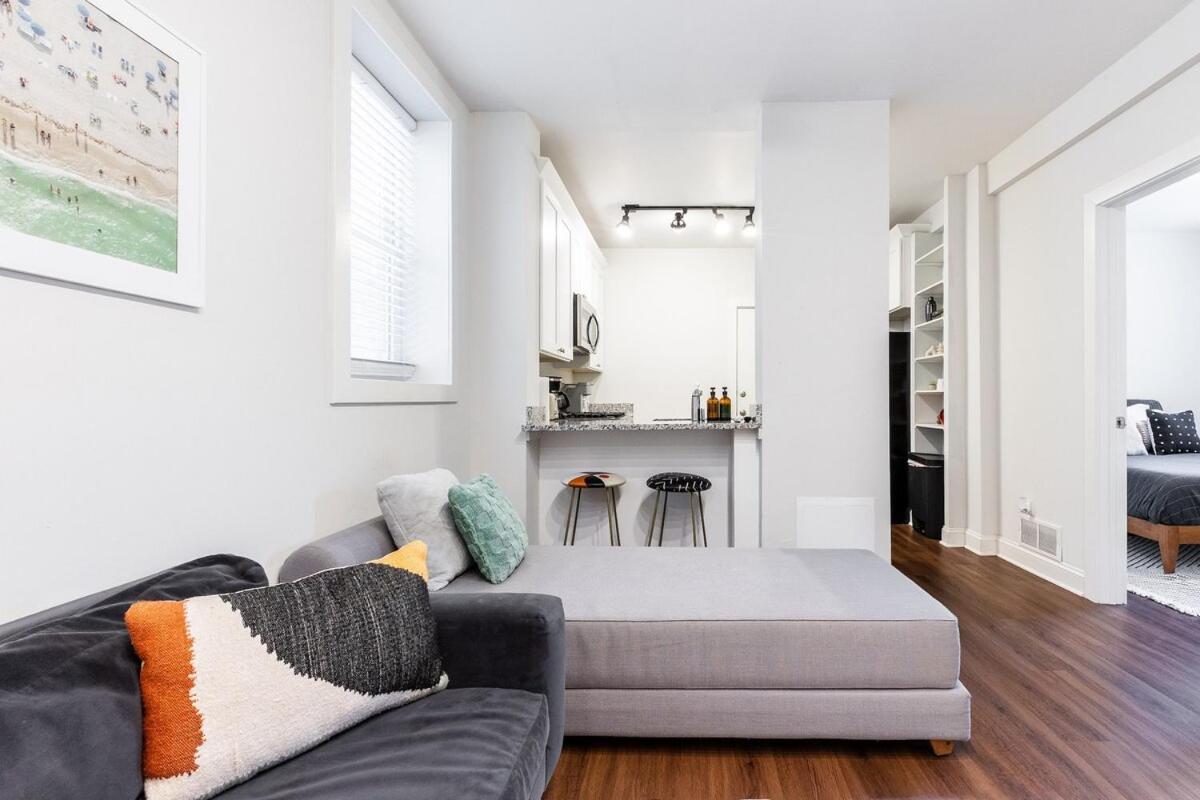 Appartement Modern In Trendy Avondale Neighborhood With Free Parking