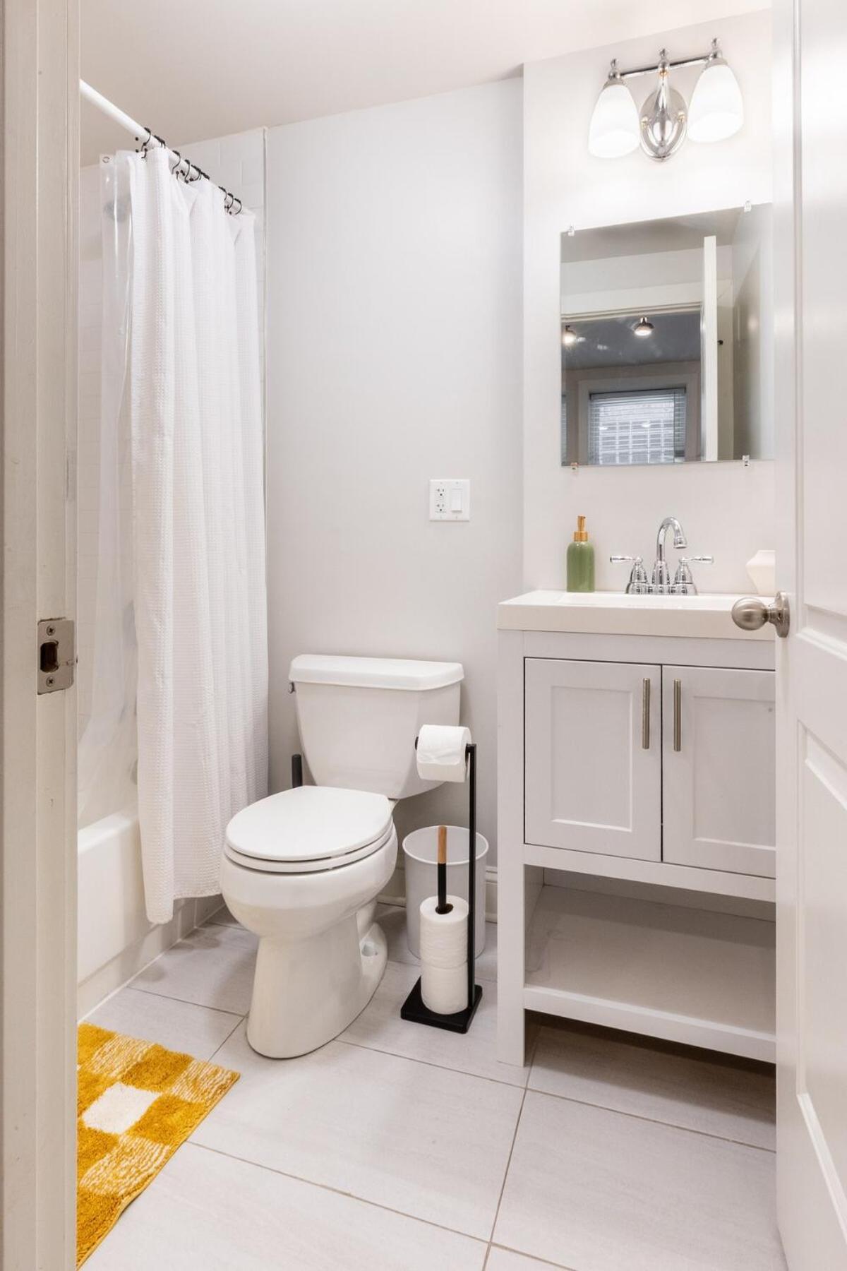 Appartement Modern In Trendy Avondale Neighborhood With Free Parking *