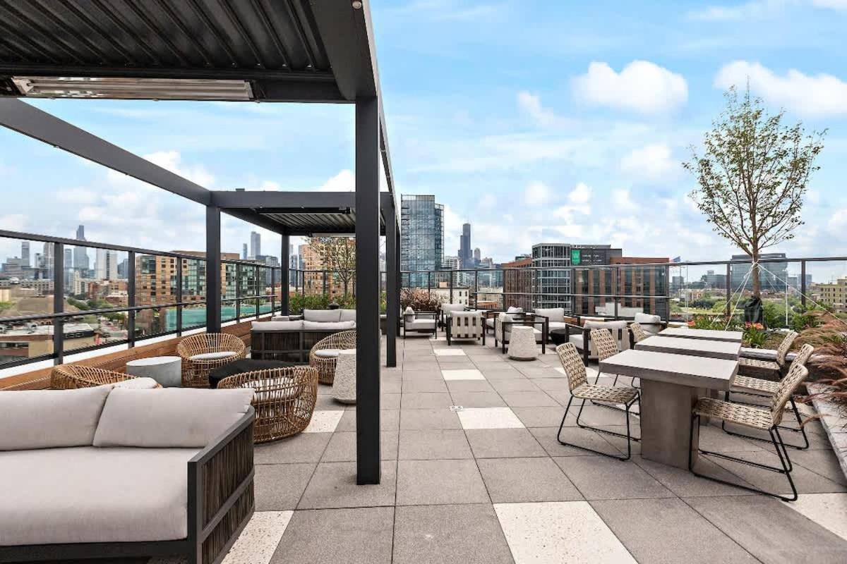 Luxury 2bd-2ba View-gym-rooftop Appartement