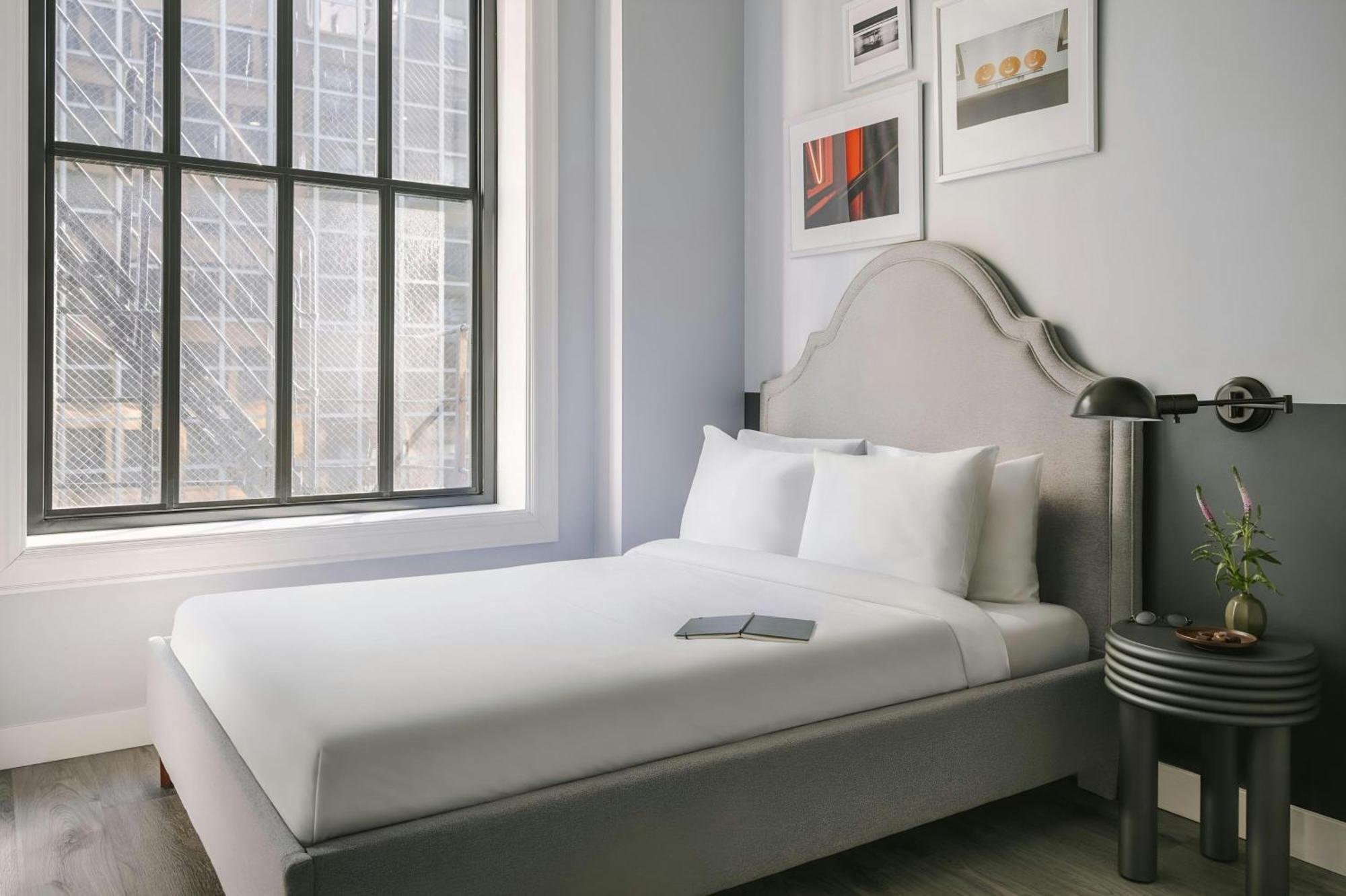 Sonder By Marriott Bonvoy The Plymouth Apartments Loop Apart-hotel