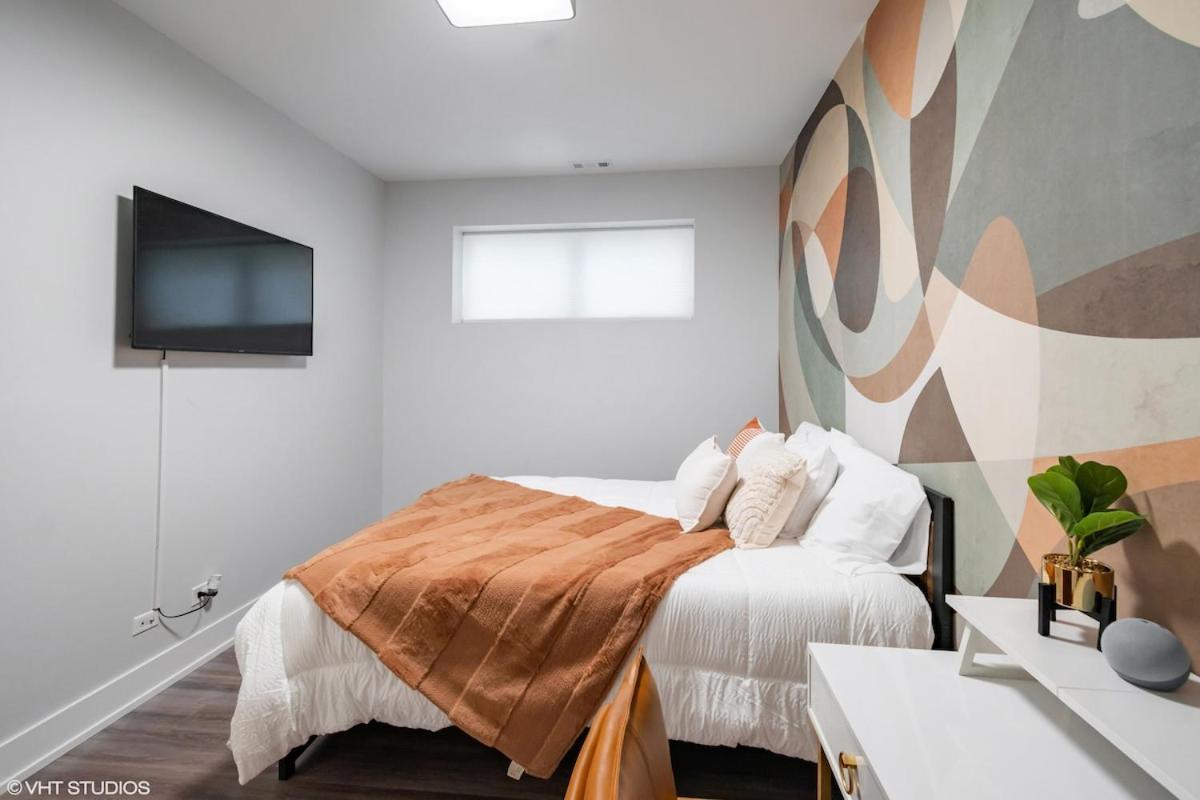 Eco By Uchicago, Lakefront & Hyde Park! Apartment