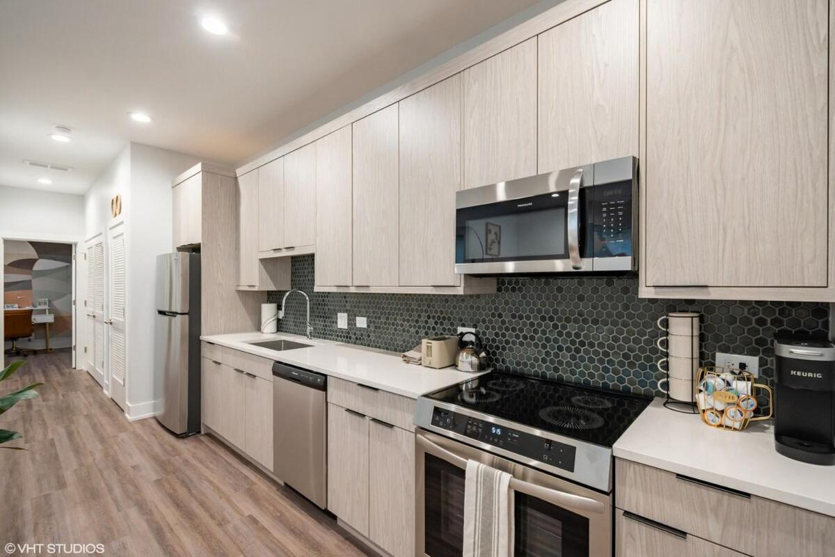 Eco By Uchicago, Lakefront & Hyde Park!
