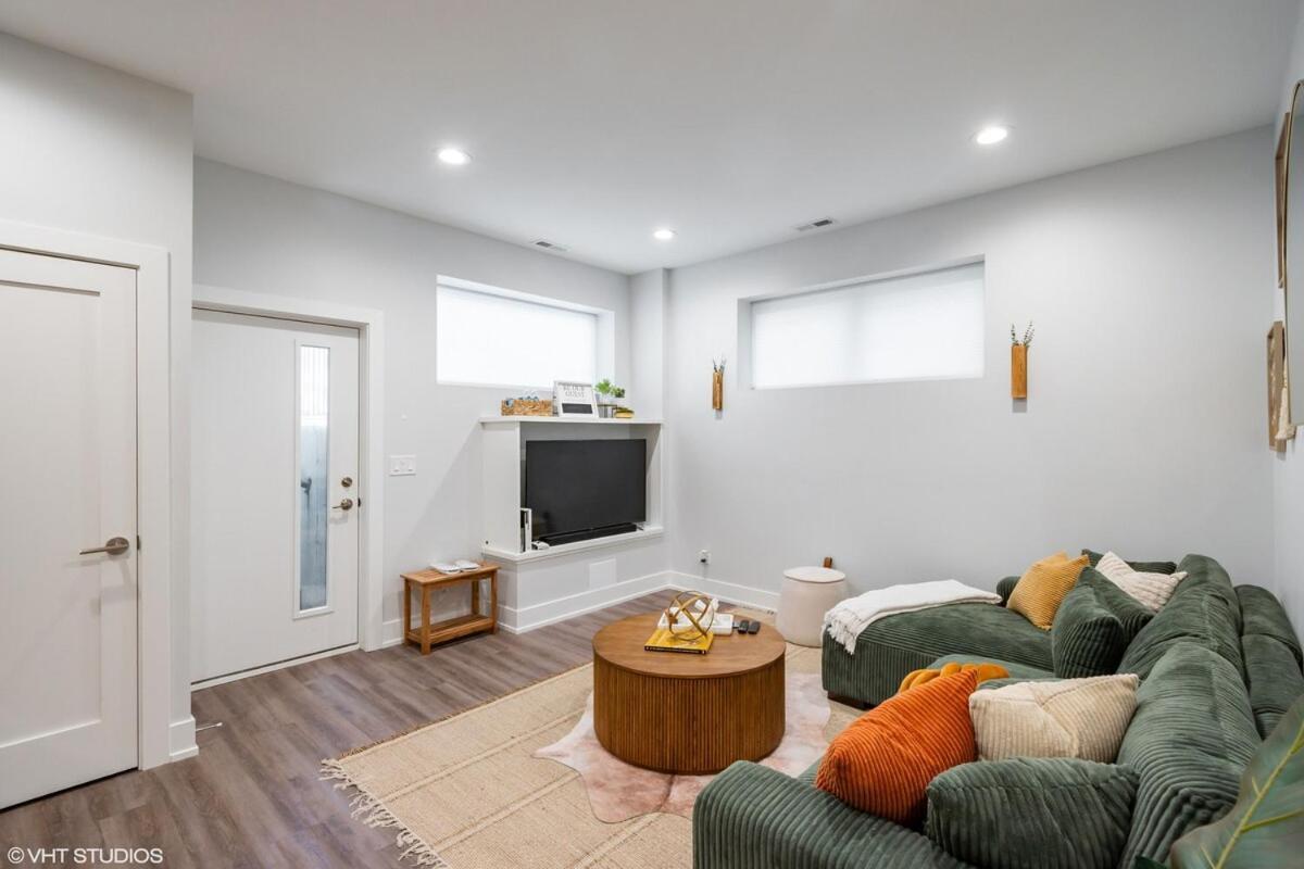Eco By Uchicago, Lakefront & Hyde Park! Apartment *