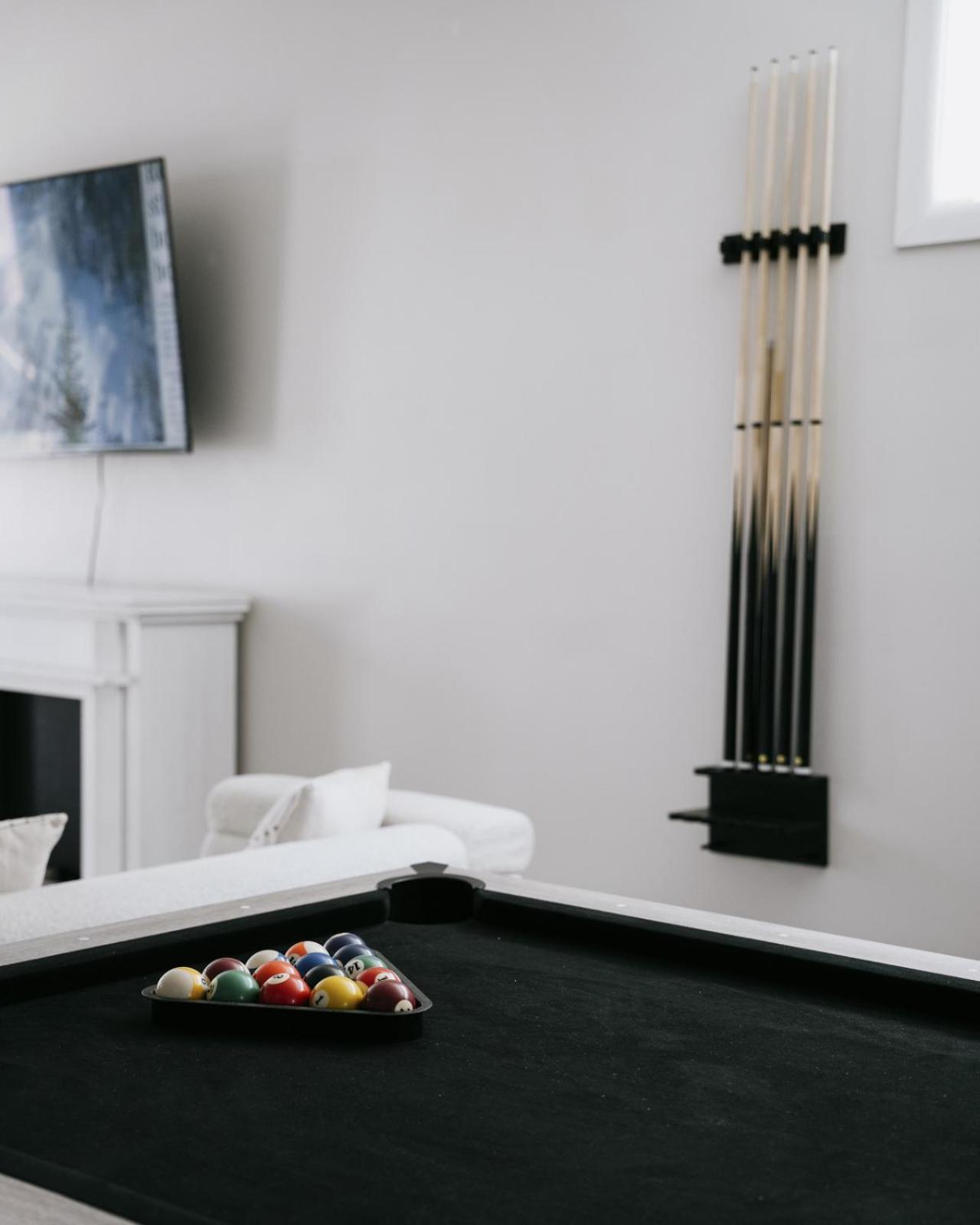 Game Room, Firepit, Playground, Gym, Billiard *