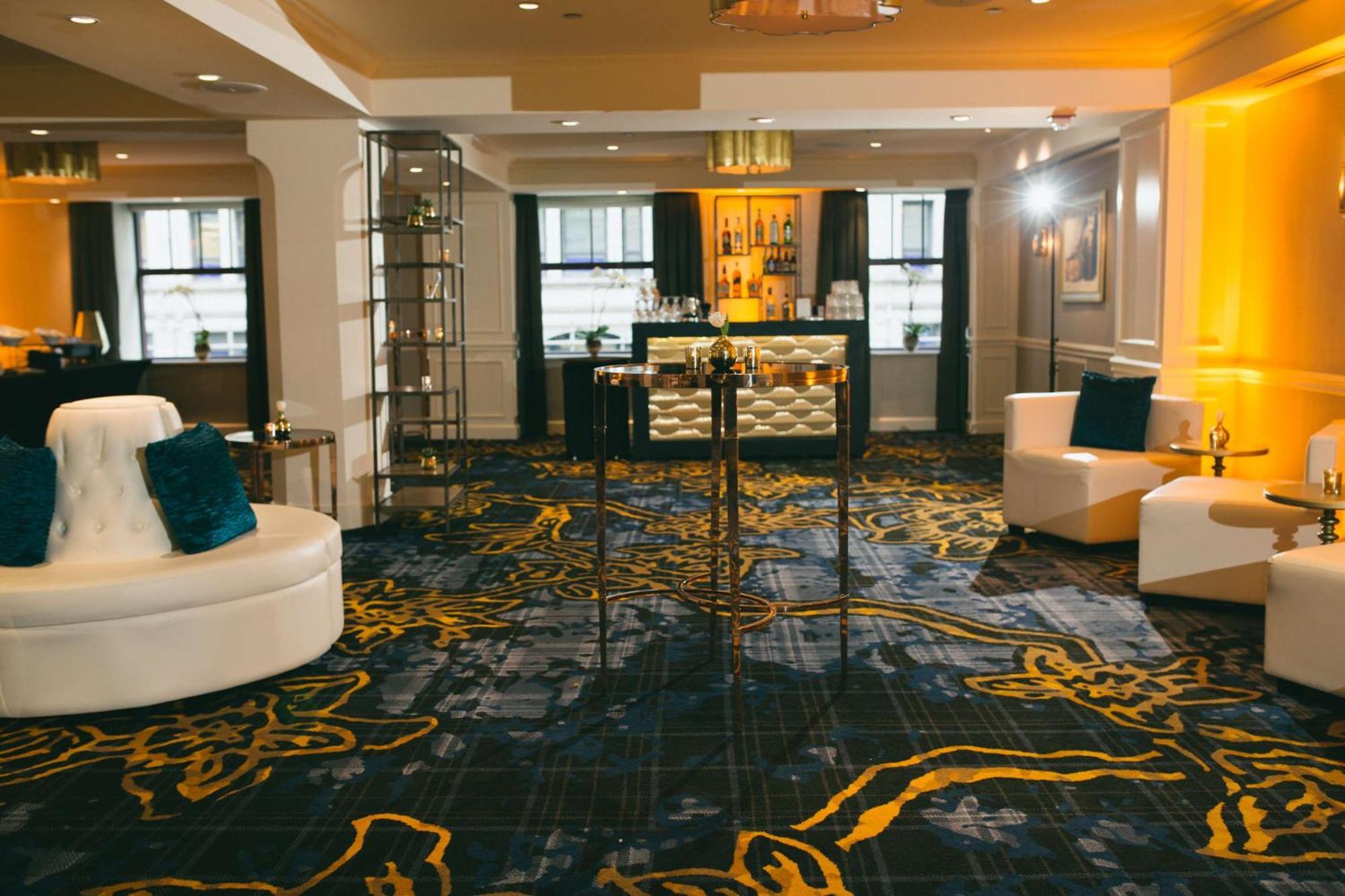 Hotel The Allegro Royal Sonesta Loop