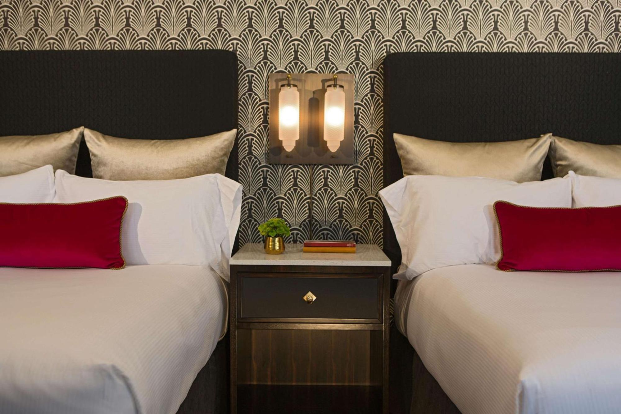 Hotel The Allegro Royal Sonesta Loop 4*