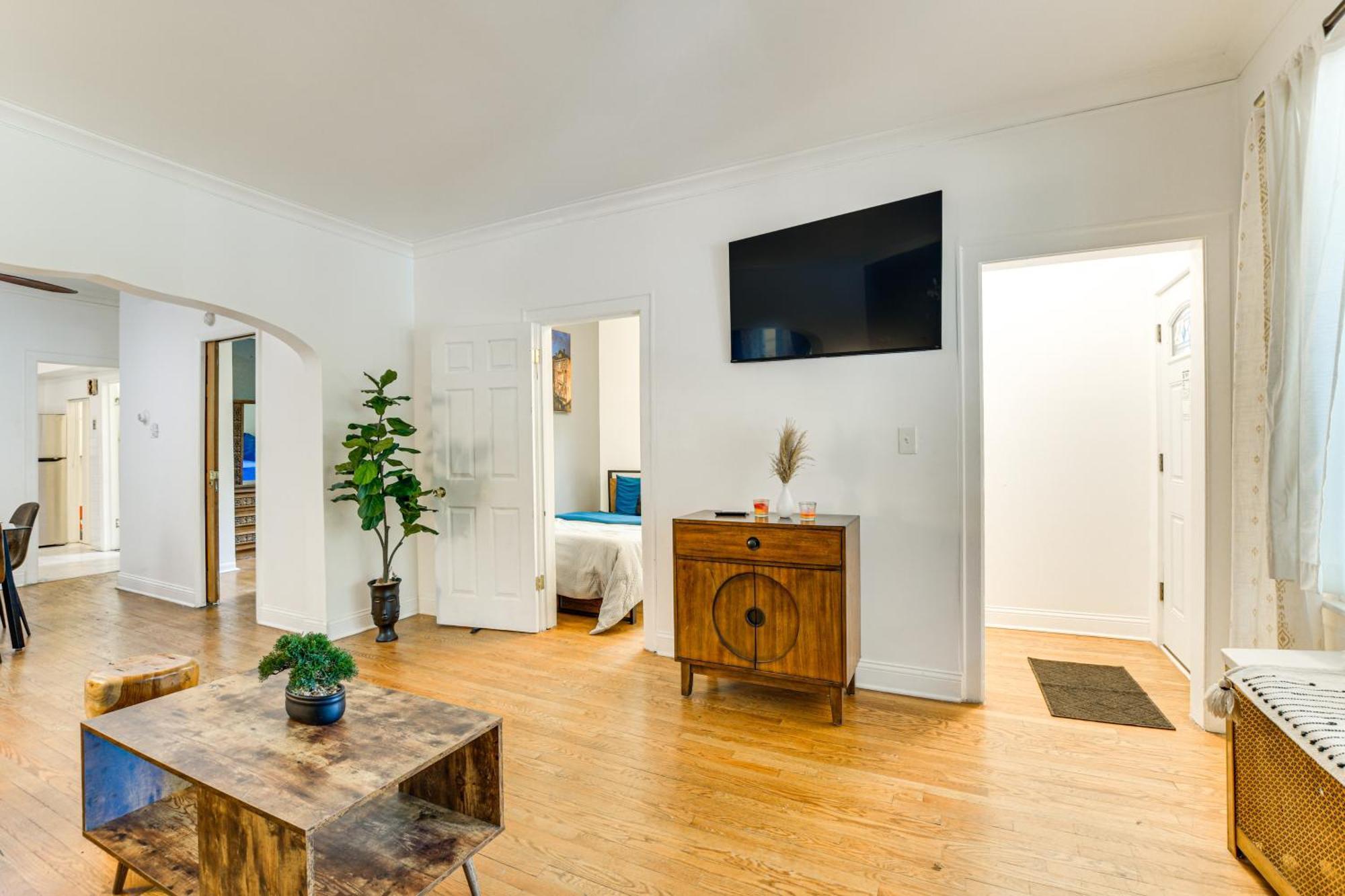 2 Mi To Rainbow Park South Side Charmer! * Chicago