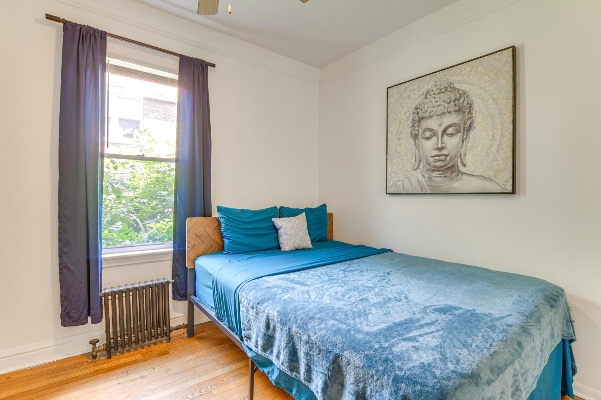 Apartment 2 Mi To Rainbow Park: South Side Charmer!