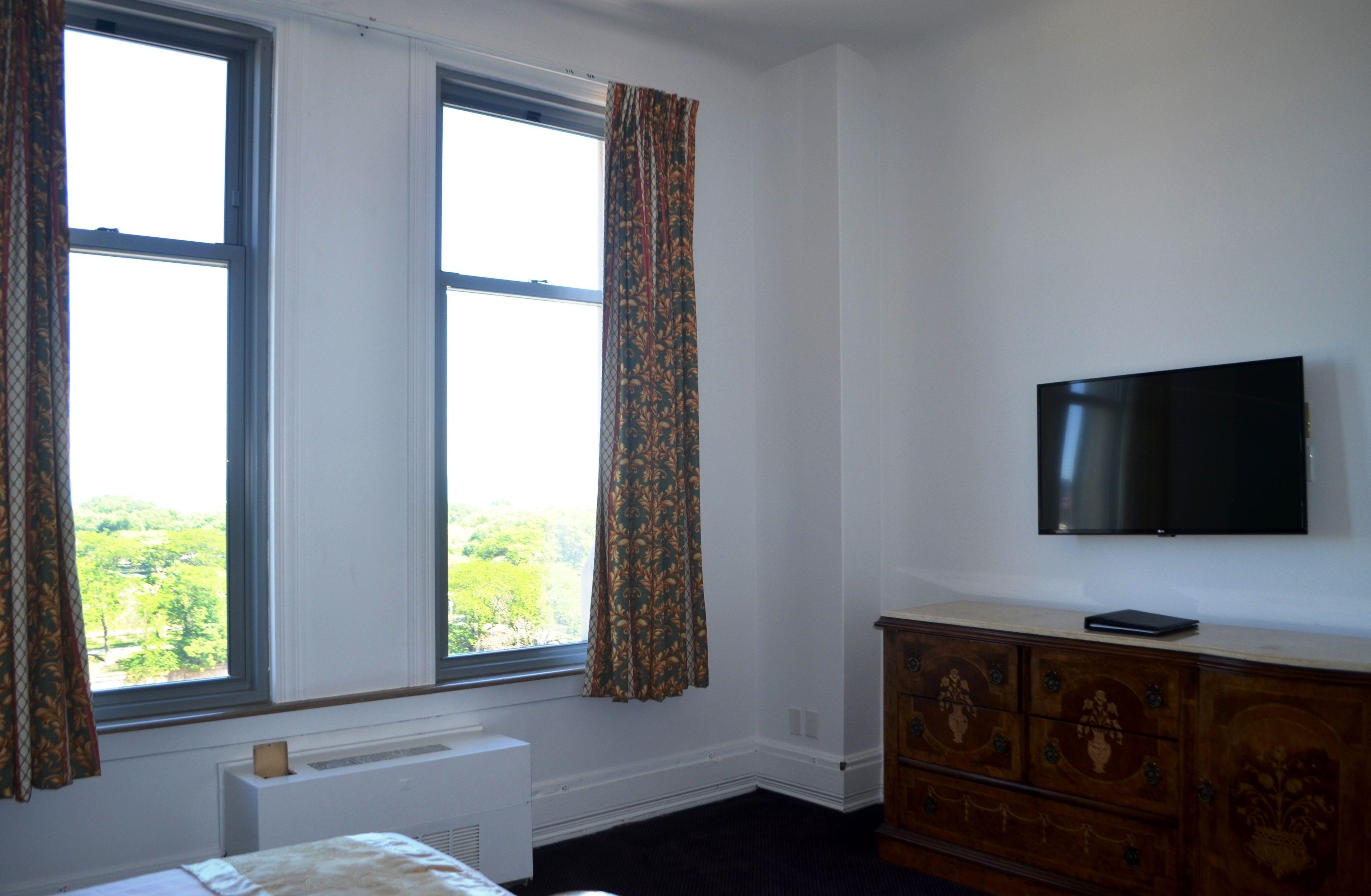 Hotel Congress Plaza Chicago