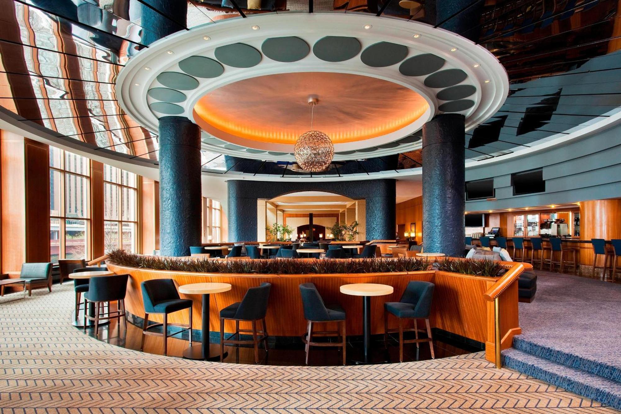 Hotel Sheraton Grand Riverwalk 4*