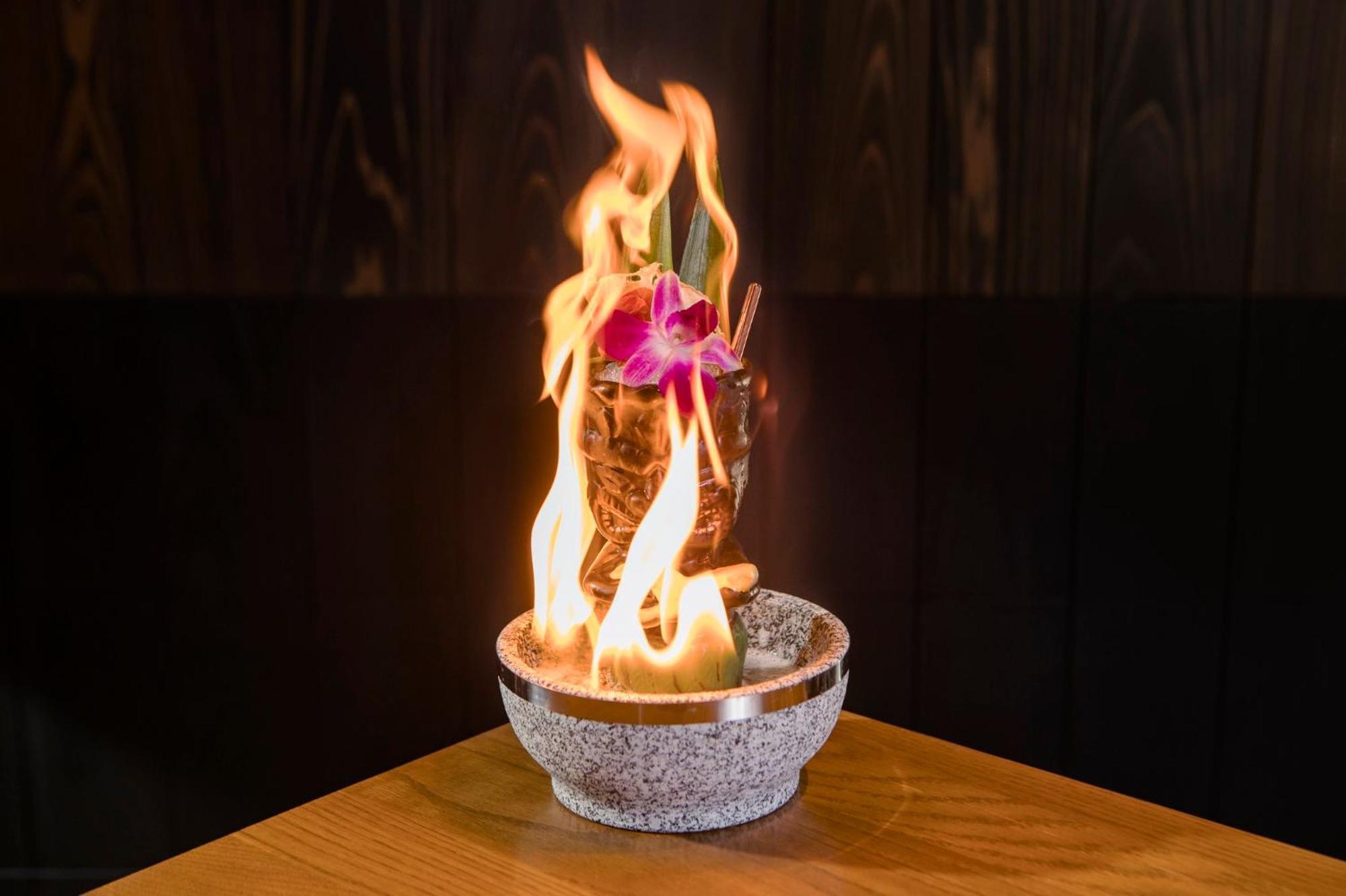 Hotel Intercontinental Magnificent Mile By Ihg 4*