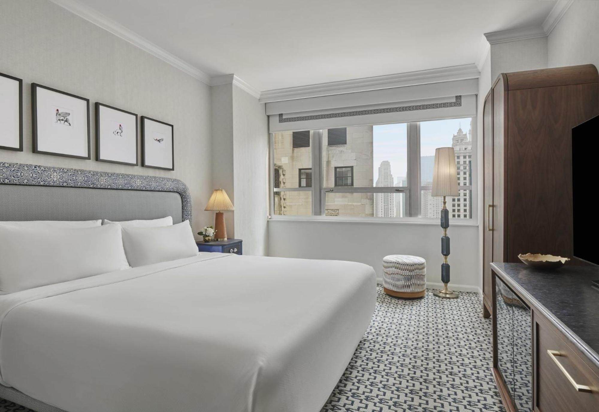 Intercontinental Magnificent Mile By Ihg Hotel 4*