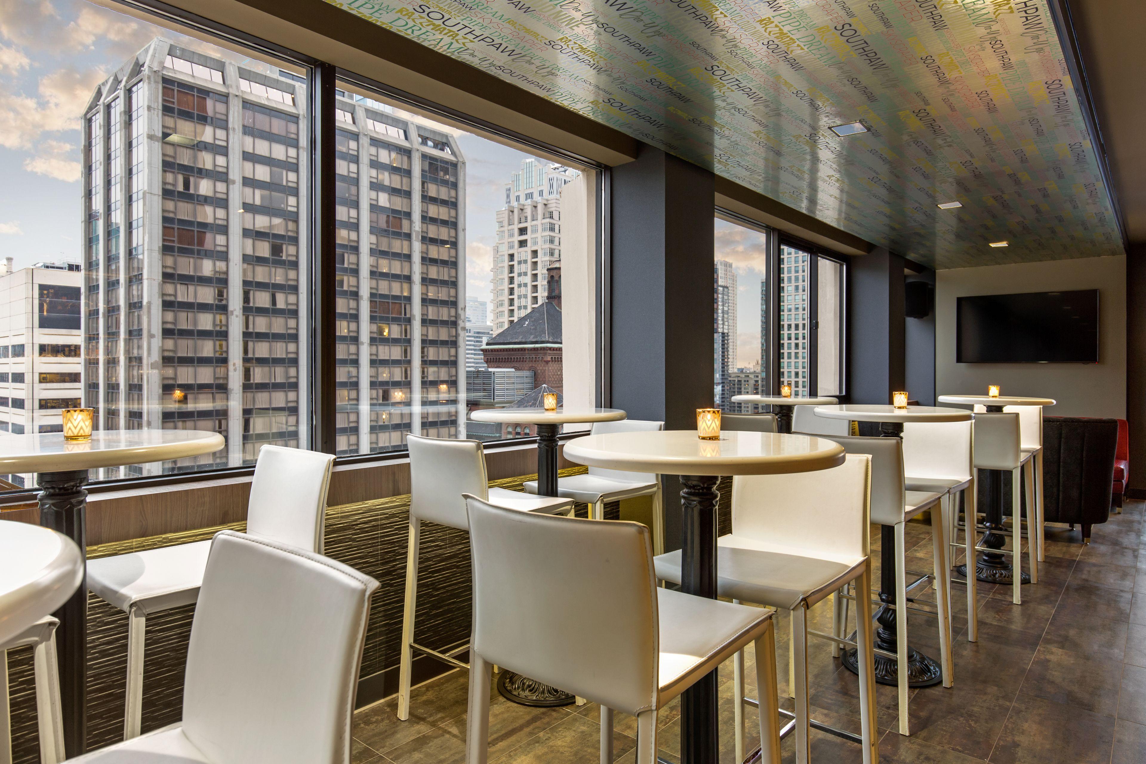 The Collection Magnificent Mile Hotel 4*