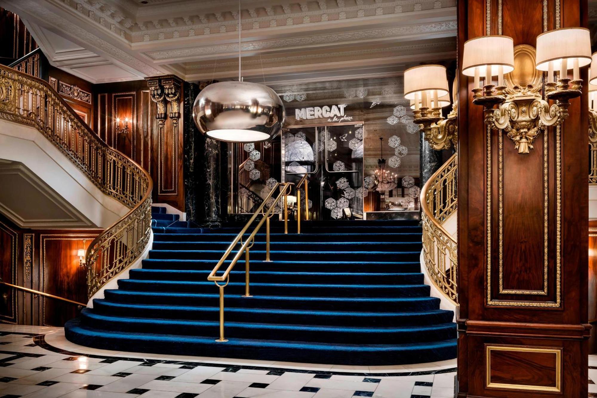 The Blackstone, Autograph Collection