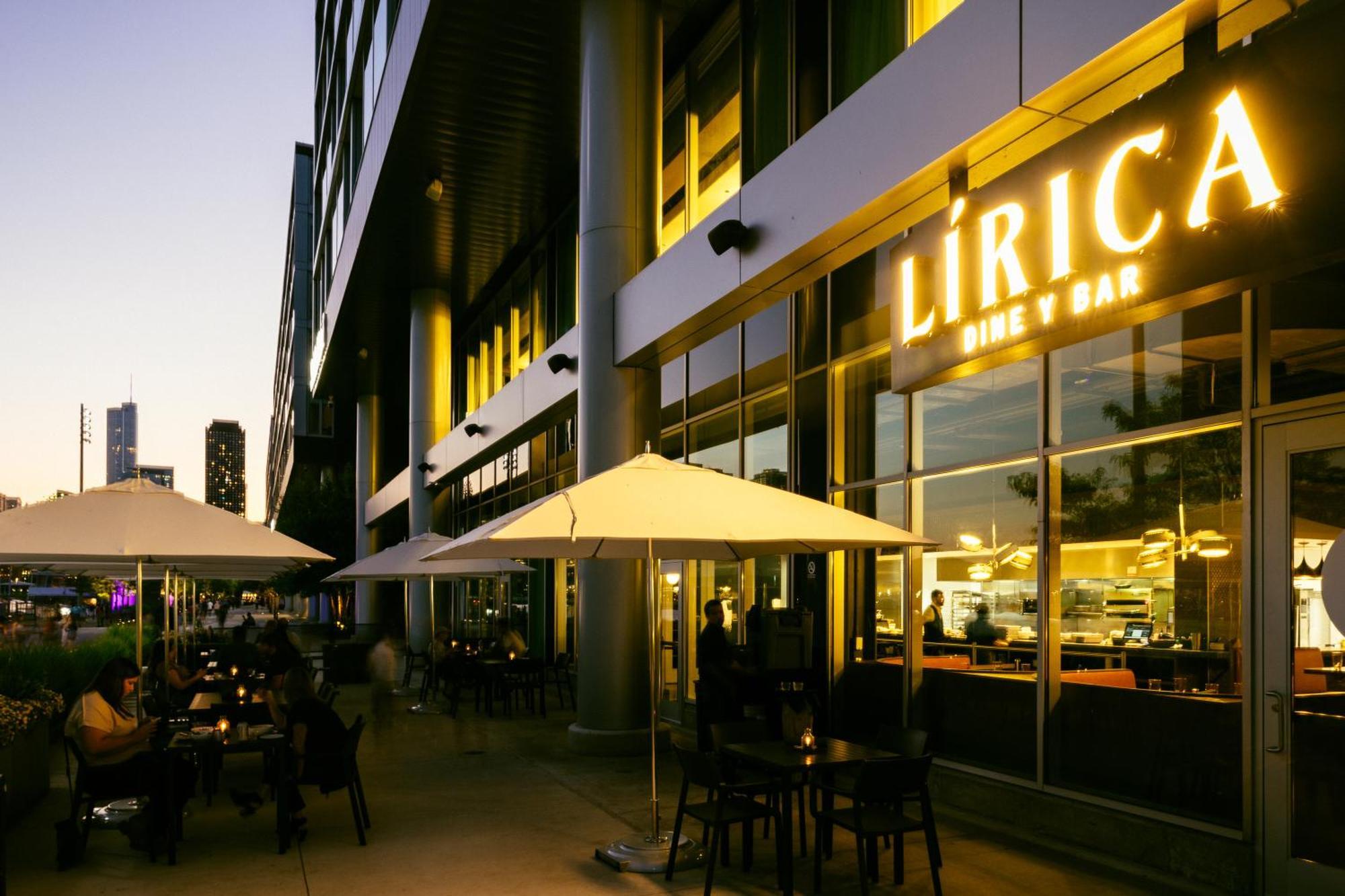 Sable At Navy Pier Chicago, Curio Collection By Hilton Hotel Chicago