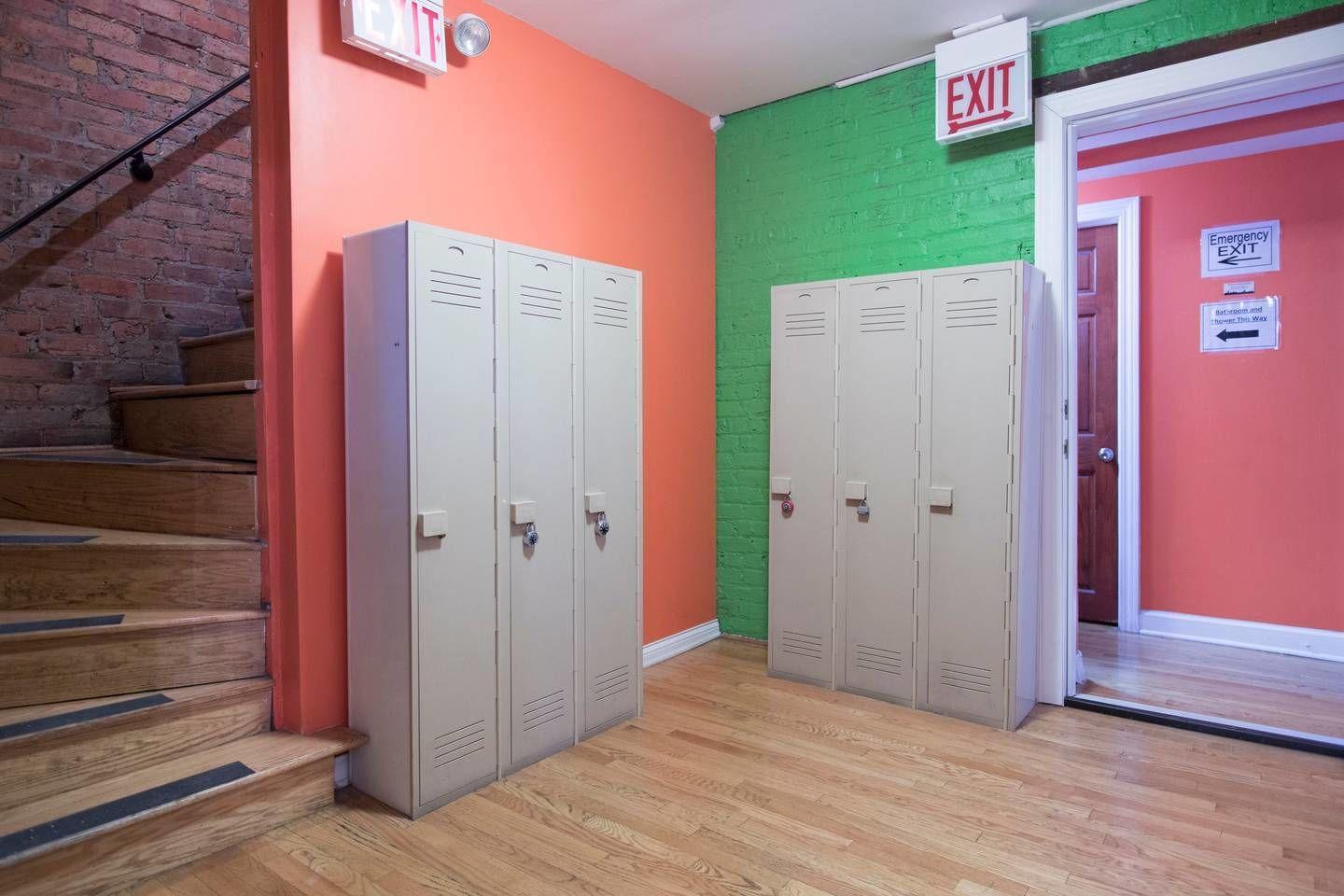 Wrigley - (adults Only) Chicago